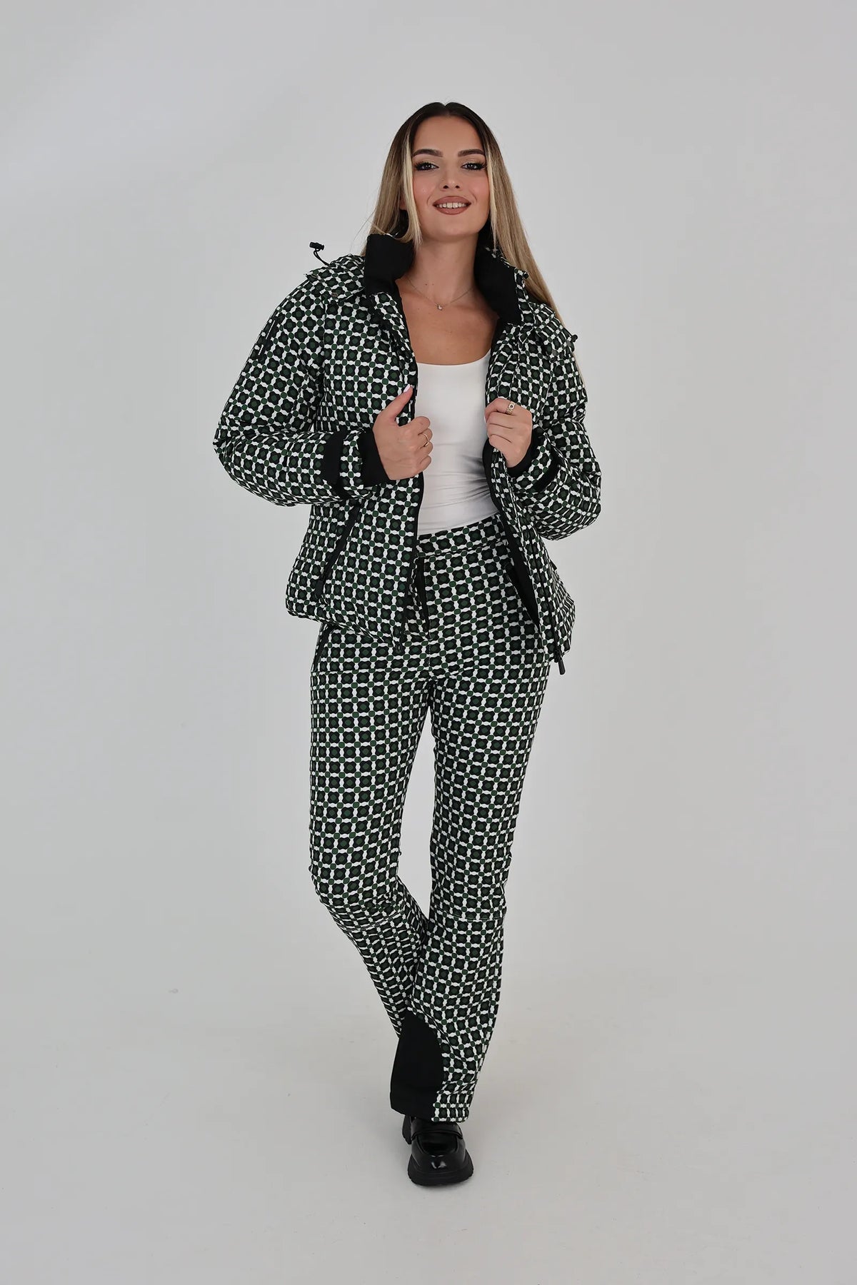 Jakne geometric