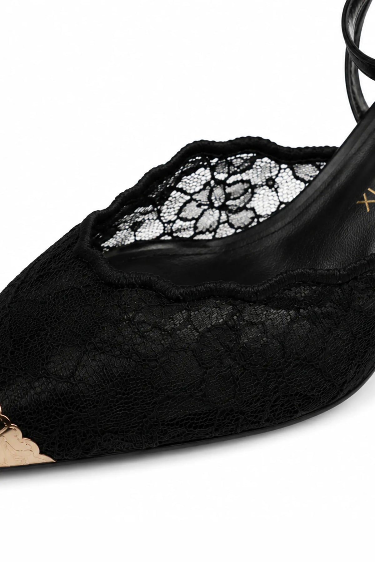 Kepuce lace heels