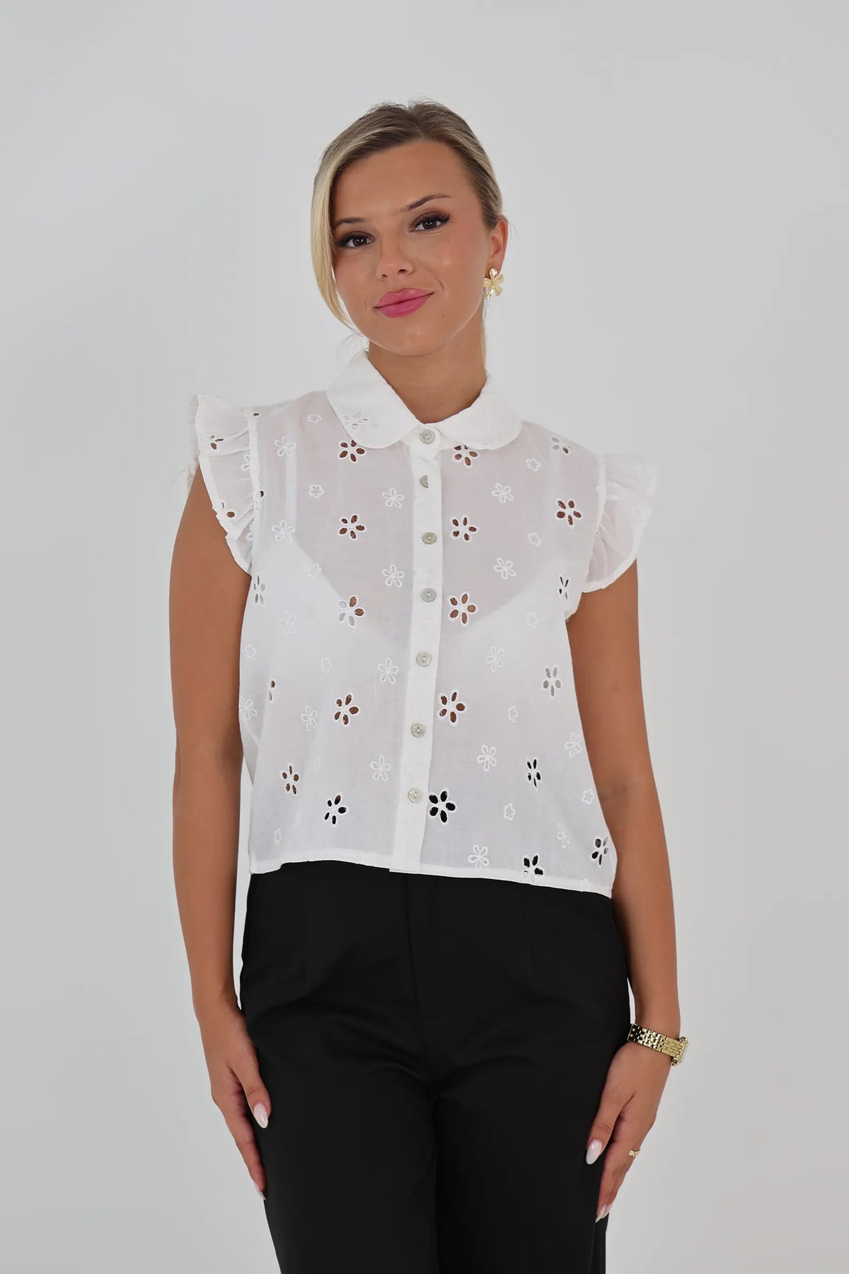 Kemishe floral eyelet