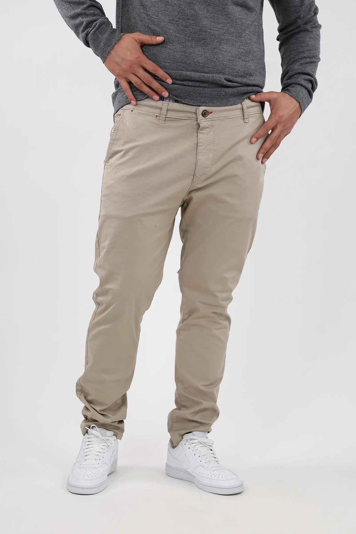 Pantallona straight