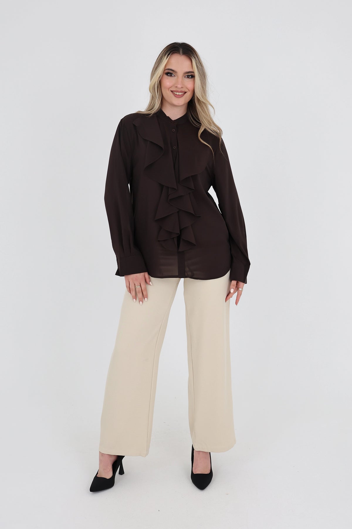 Kemishe ruffle front