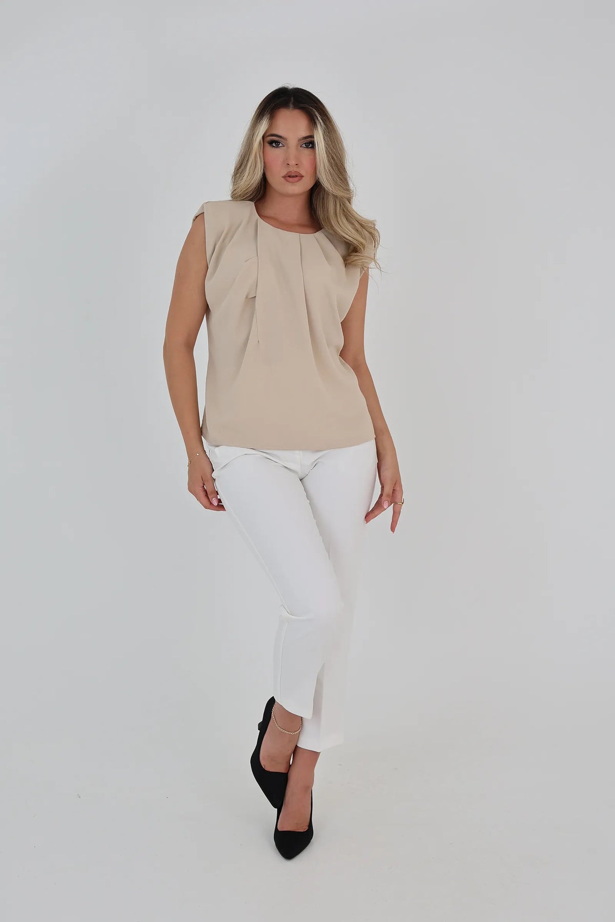 Maice padded shoulder