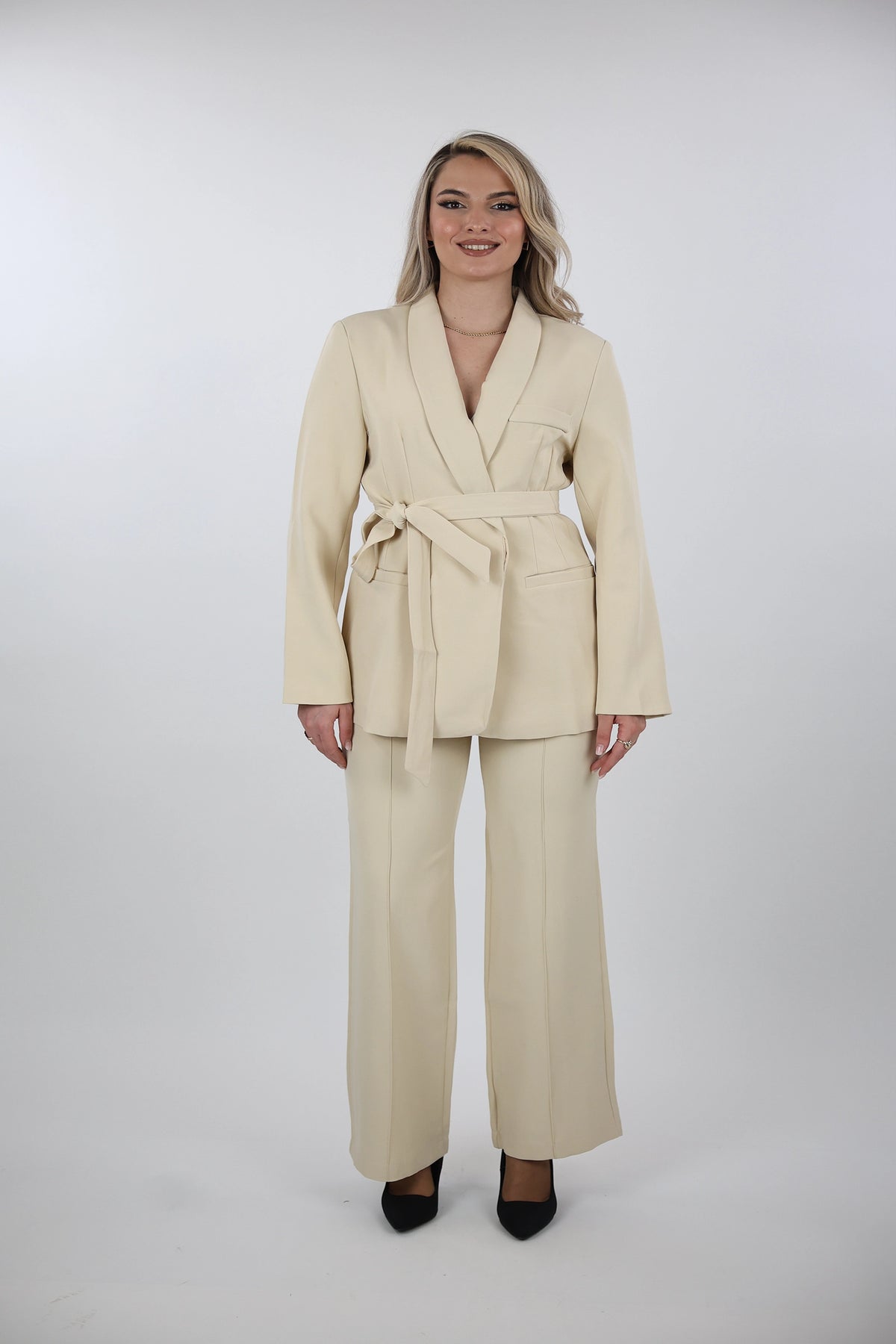 Pantallona flare trousers