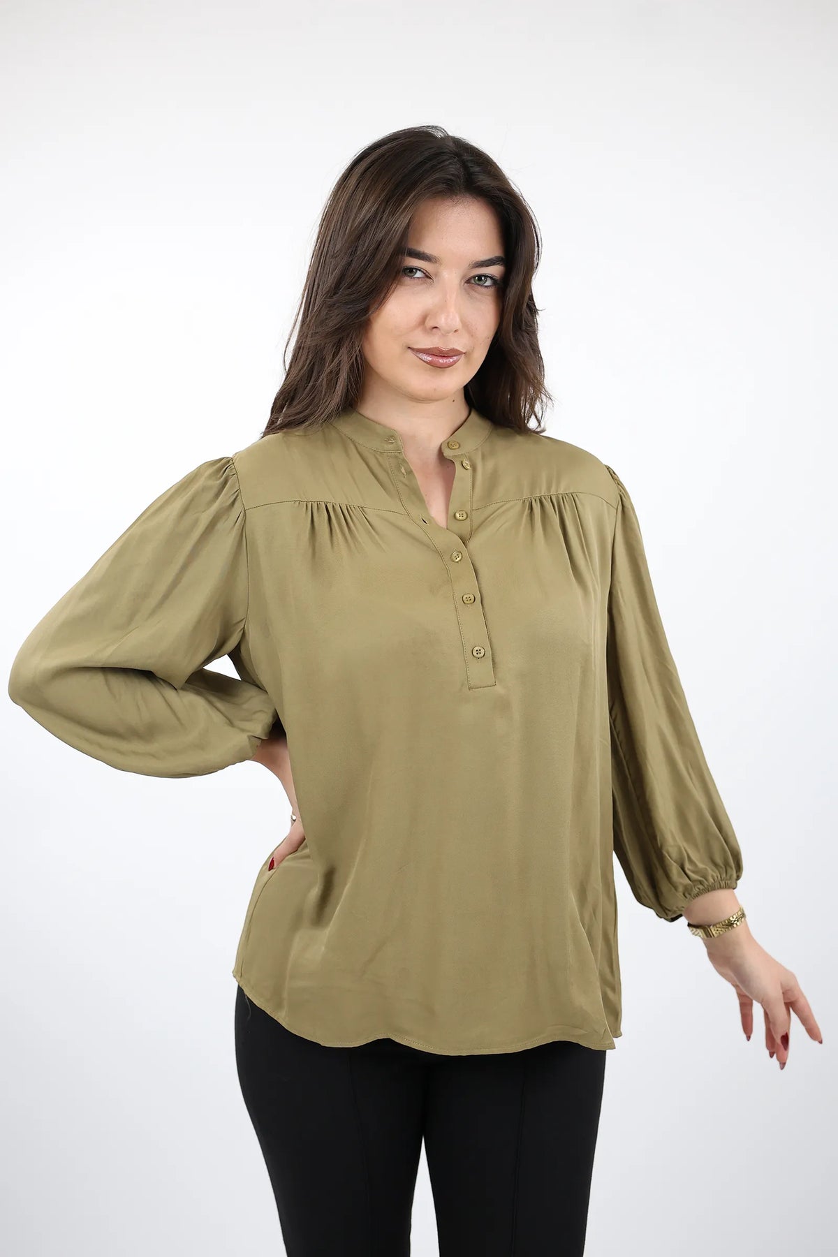 Kemishe mandarin collar