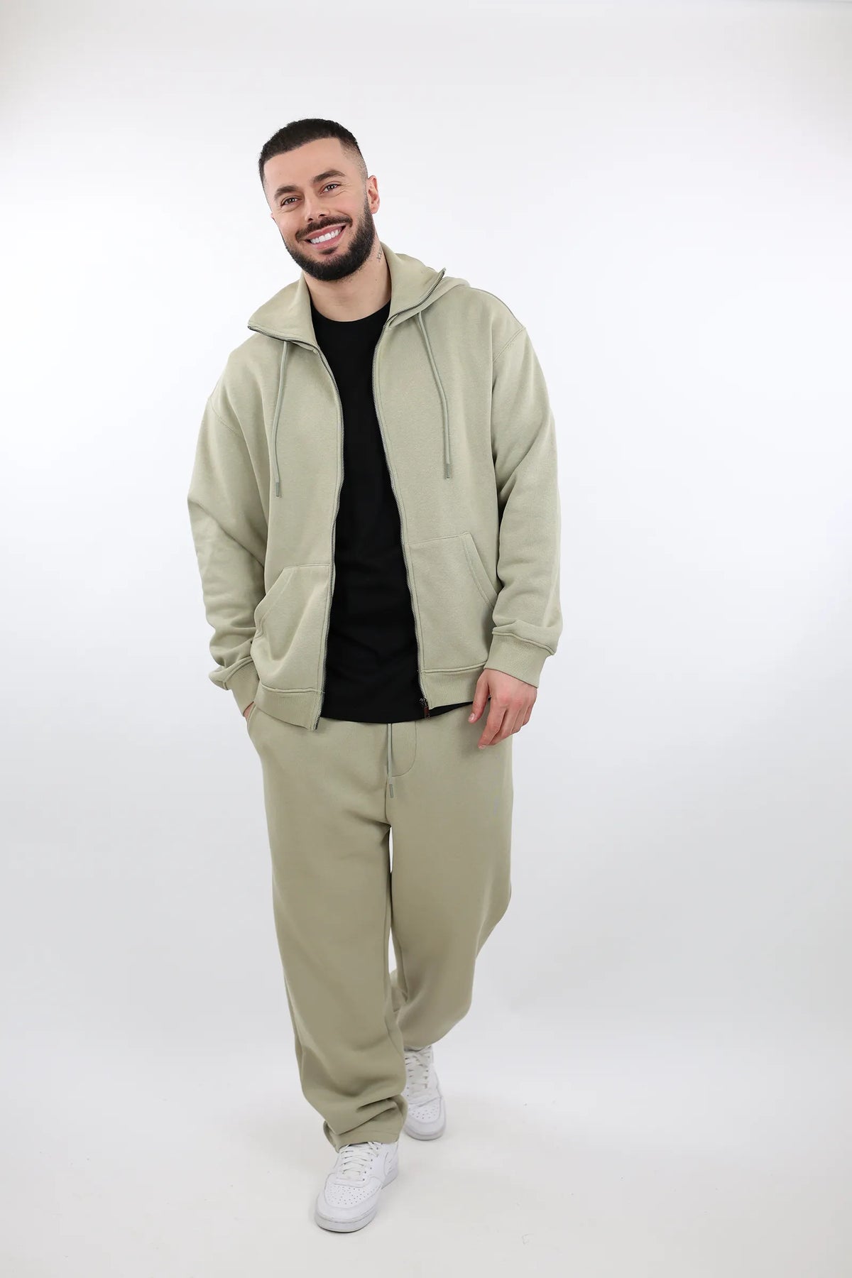 Trenerka loose fit