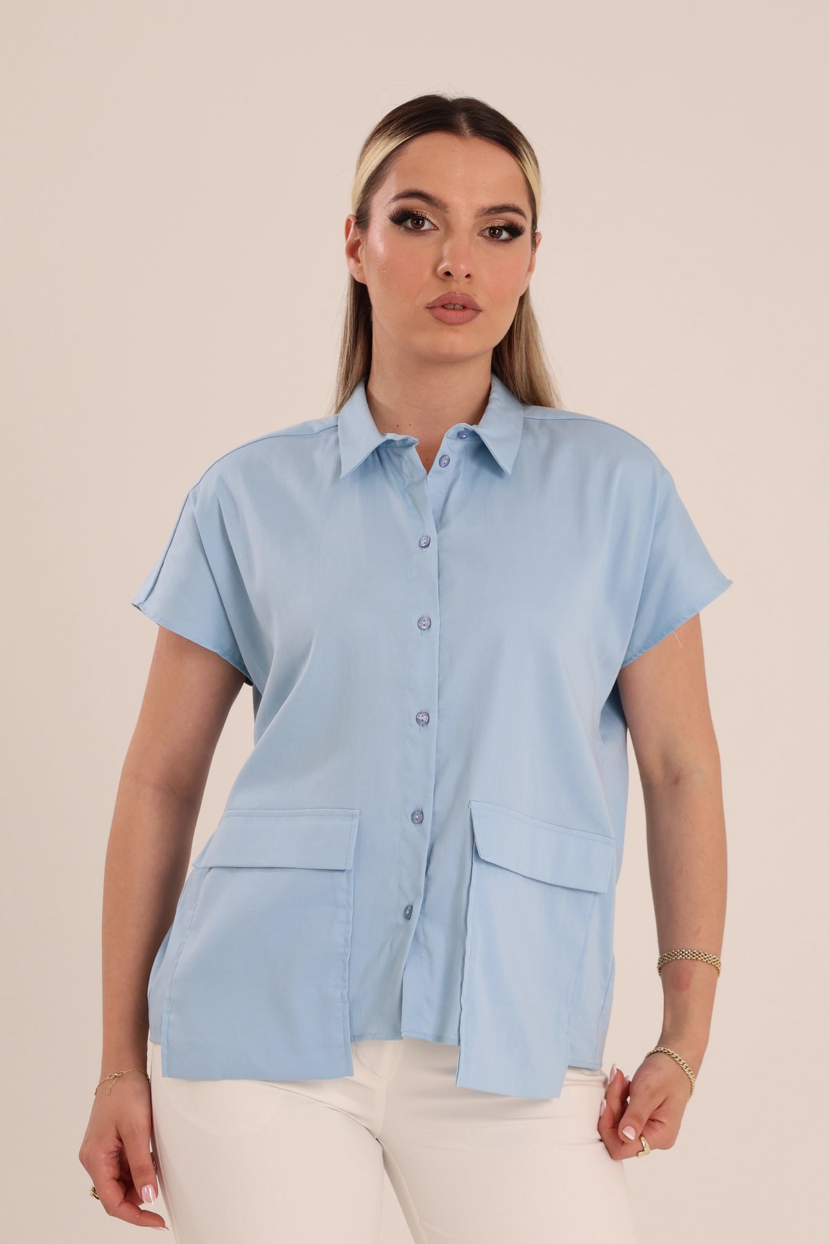 Kemishe blue button down