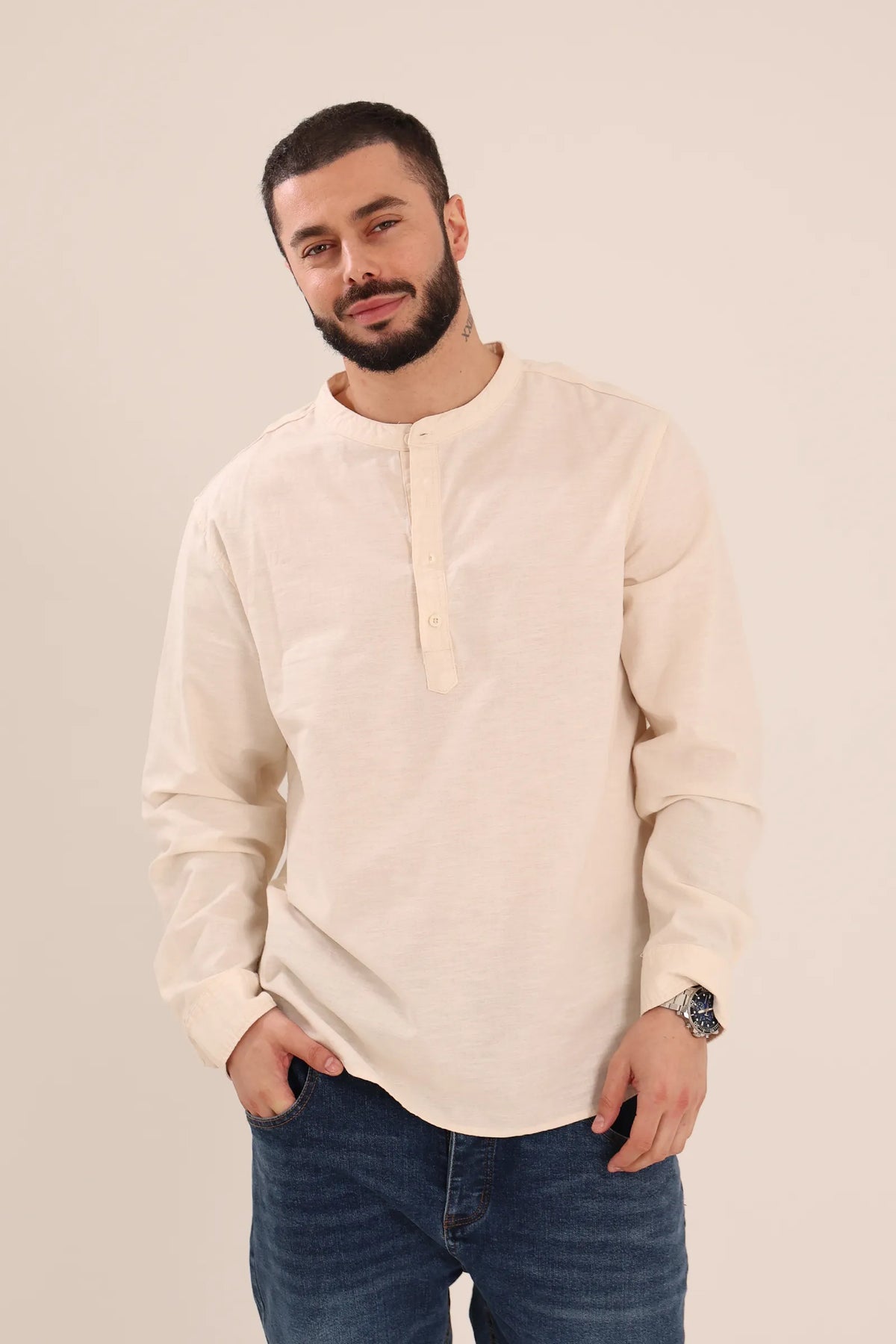 Kemishe Collar Popover