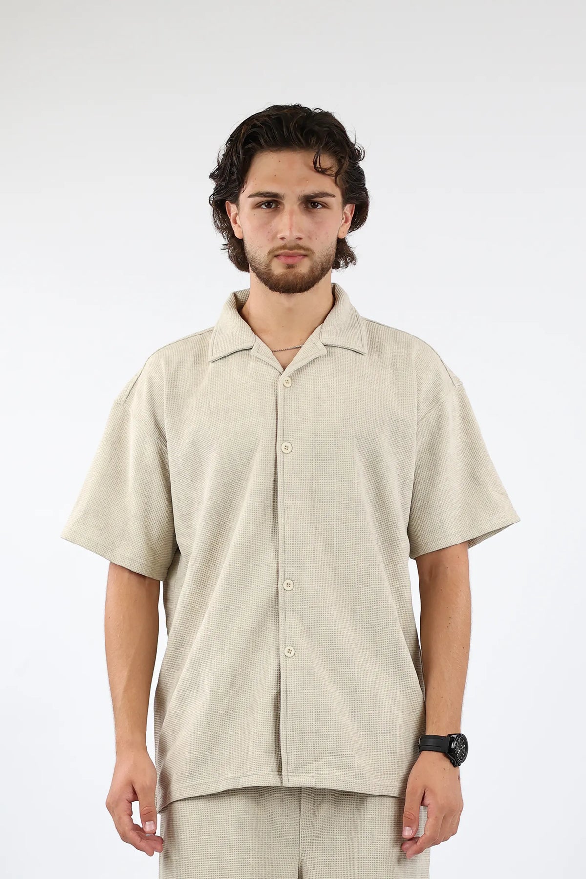 Kemishe cuban collar