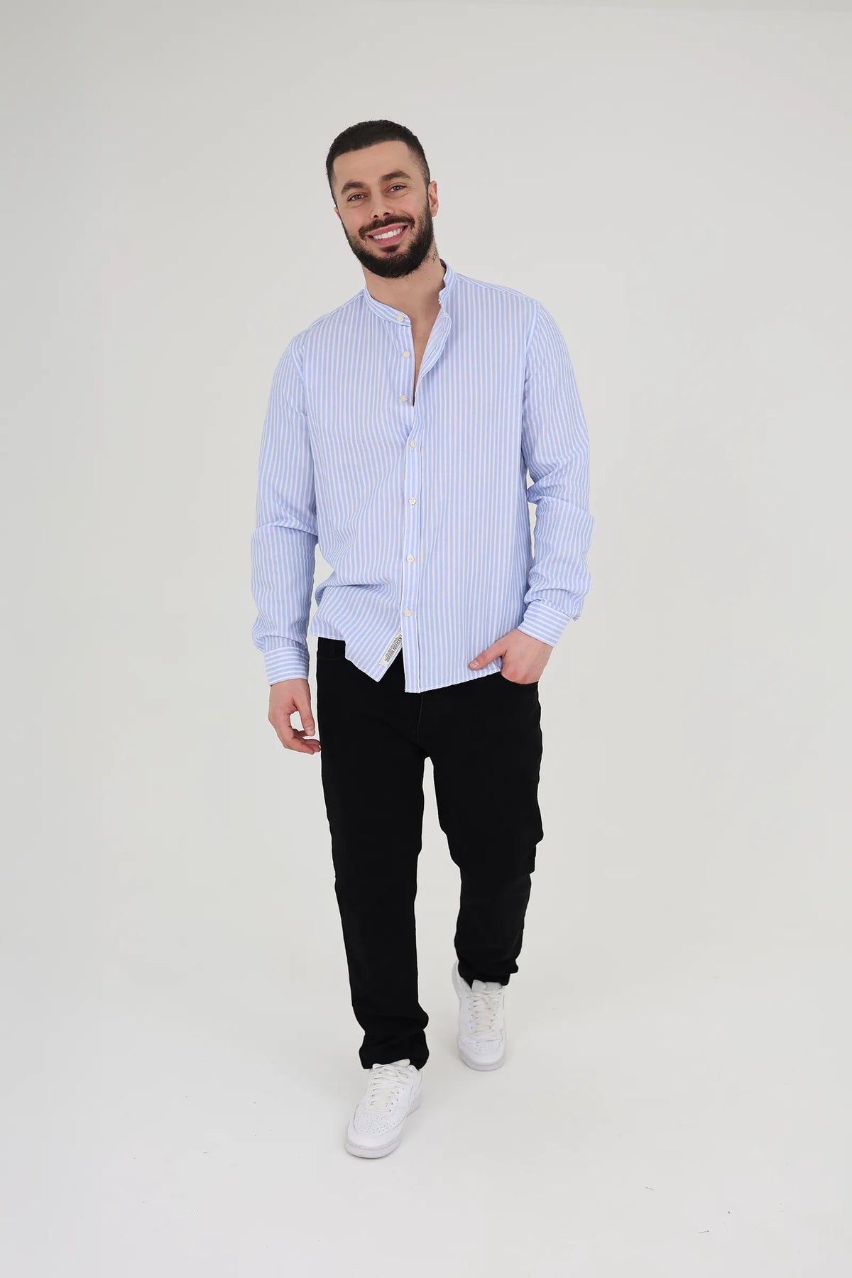 Kemishe collarless