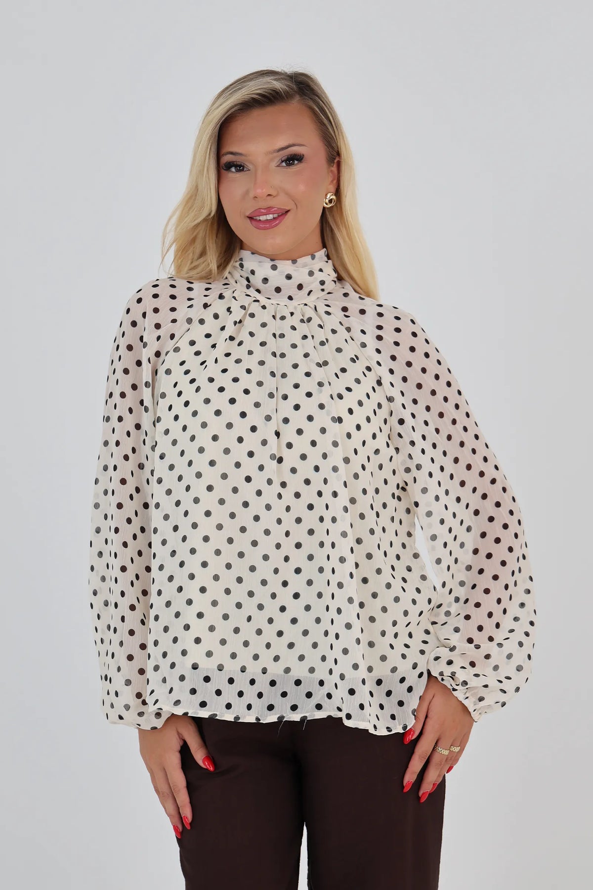 Kemishe dot shirt