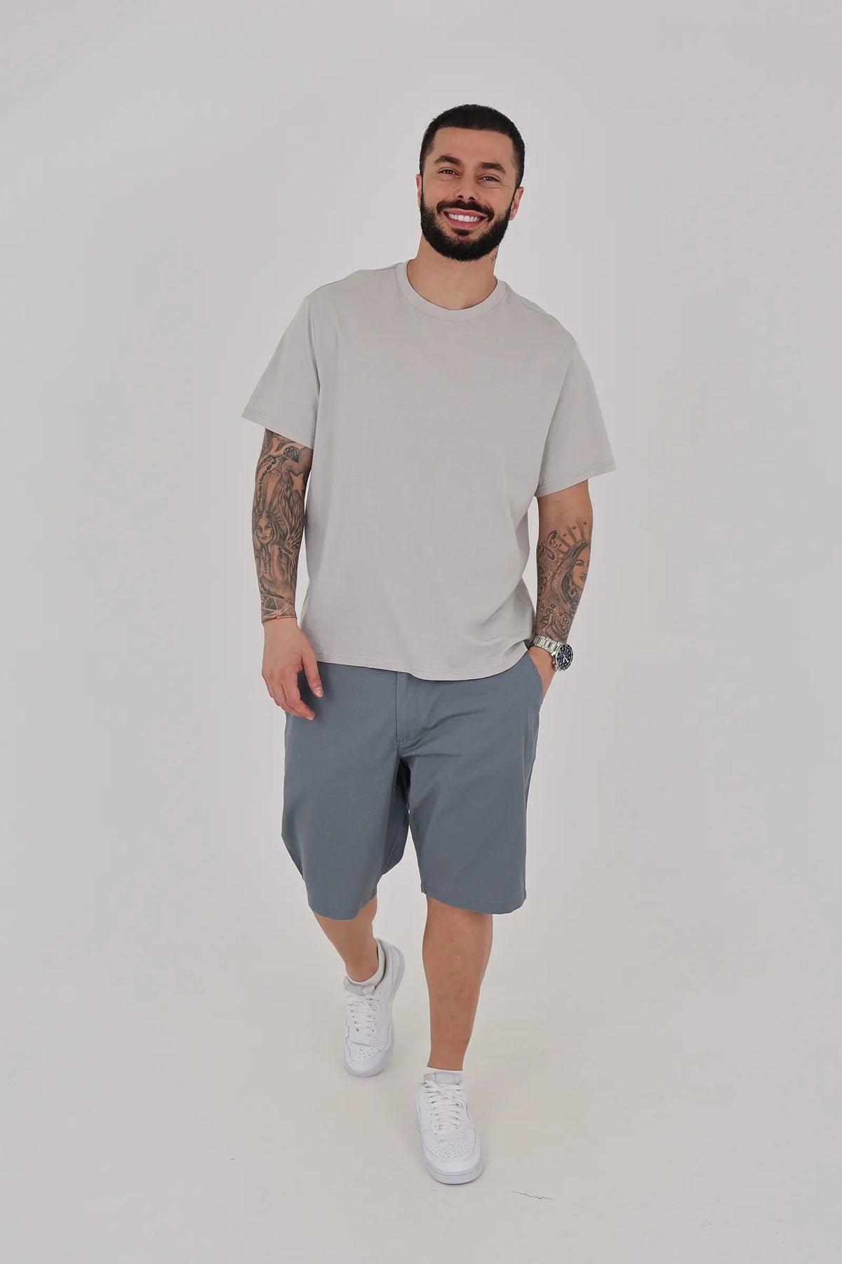 Maice under shirt