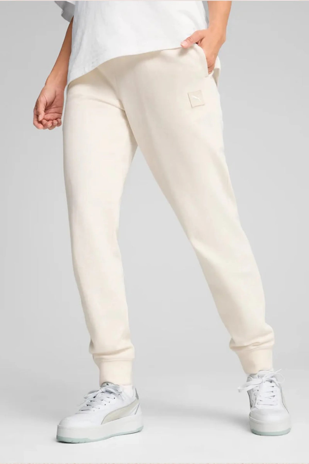 Trenerka PUMA ESS Sweatpants TR cl Puma Black-CAT 685019-99