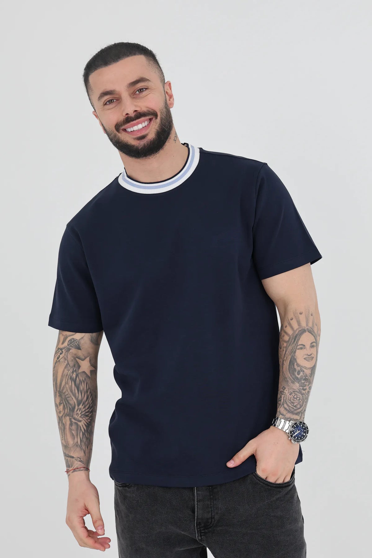 Maice contrast ribbed neck
