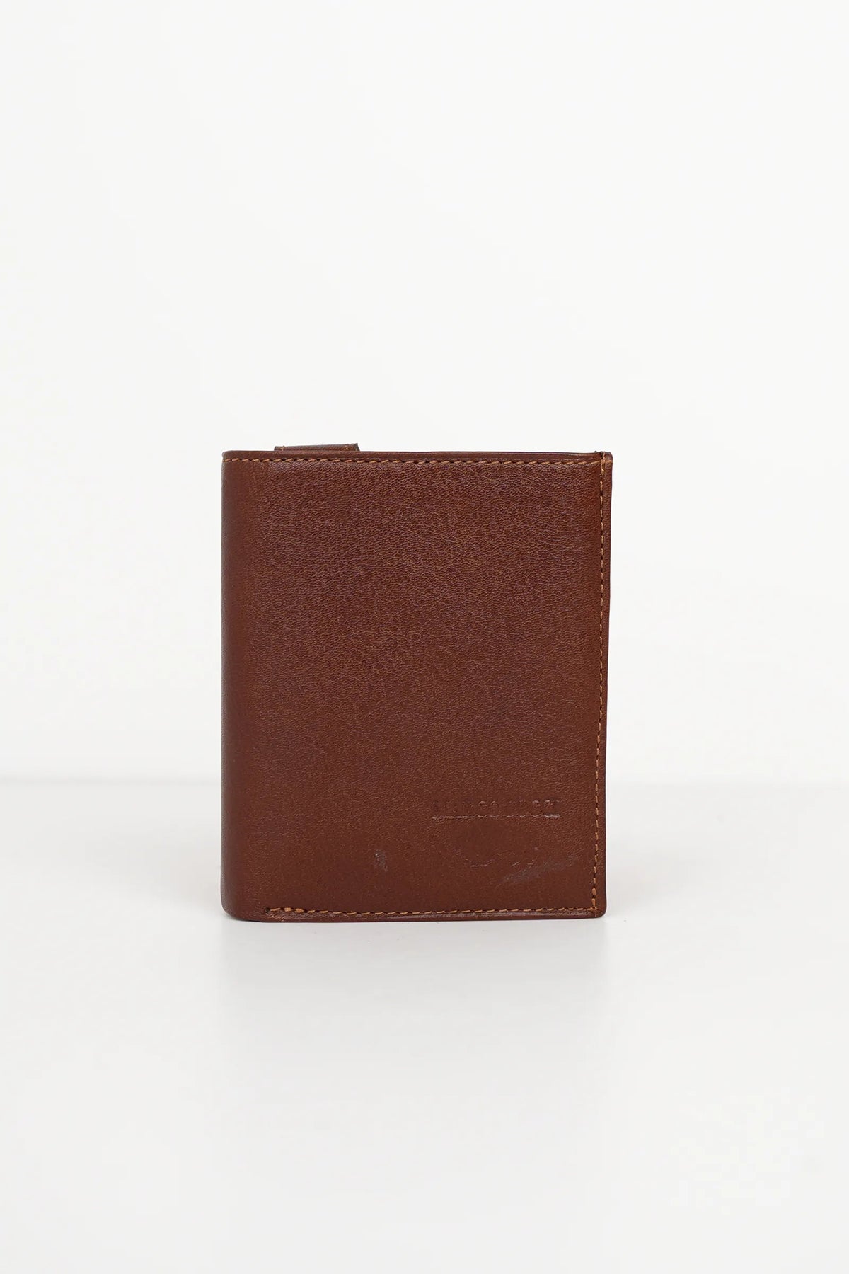 Kulete leather bi-fold