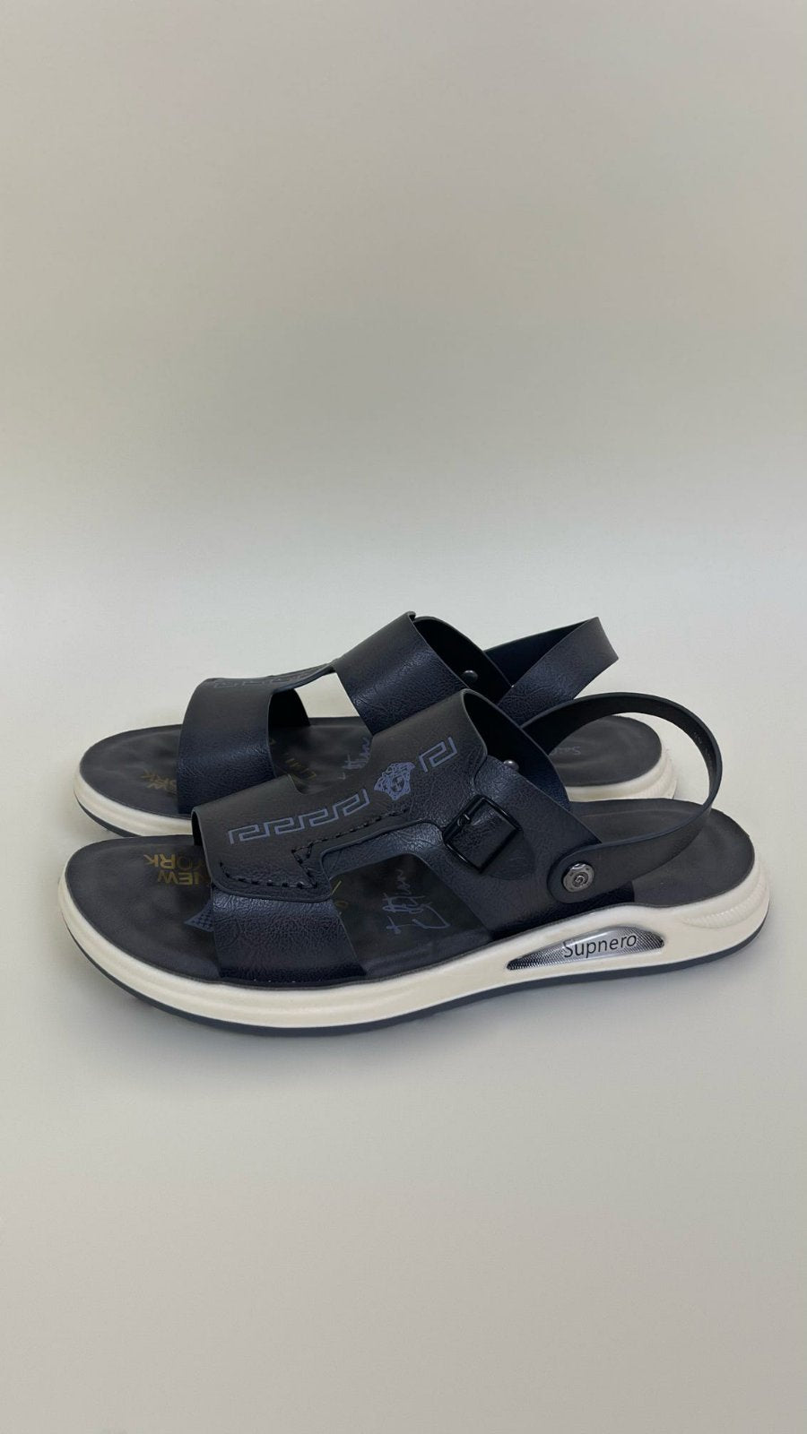 Sandale multi-strap