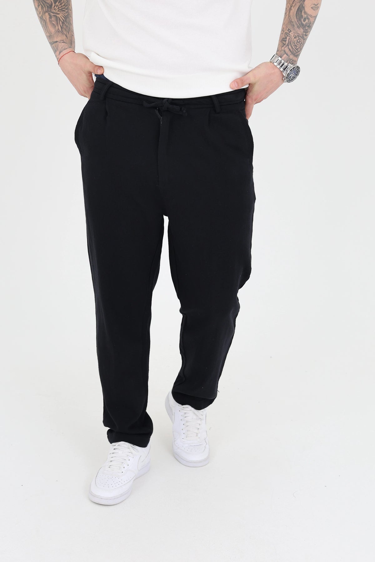 Pantallona form pleat