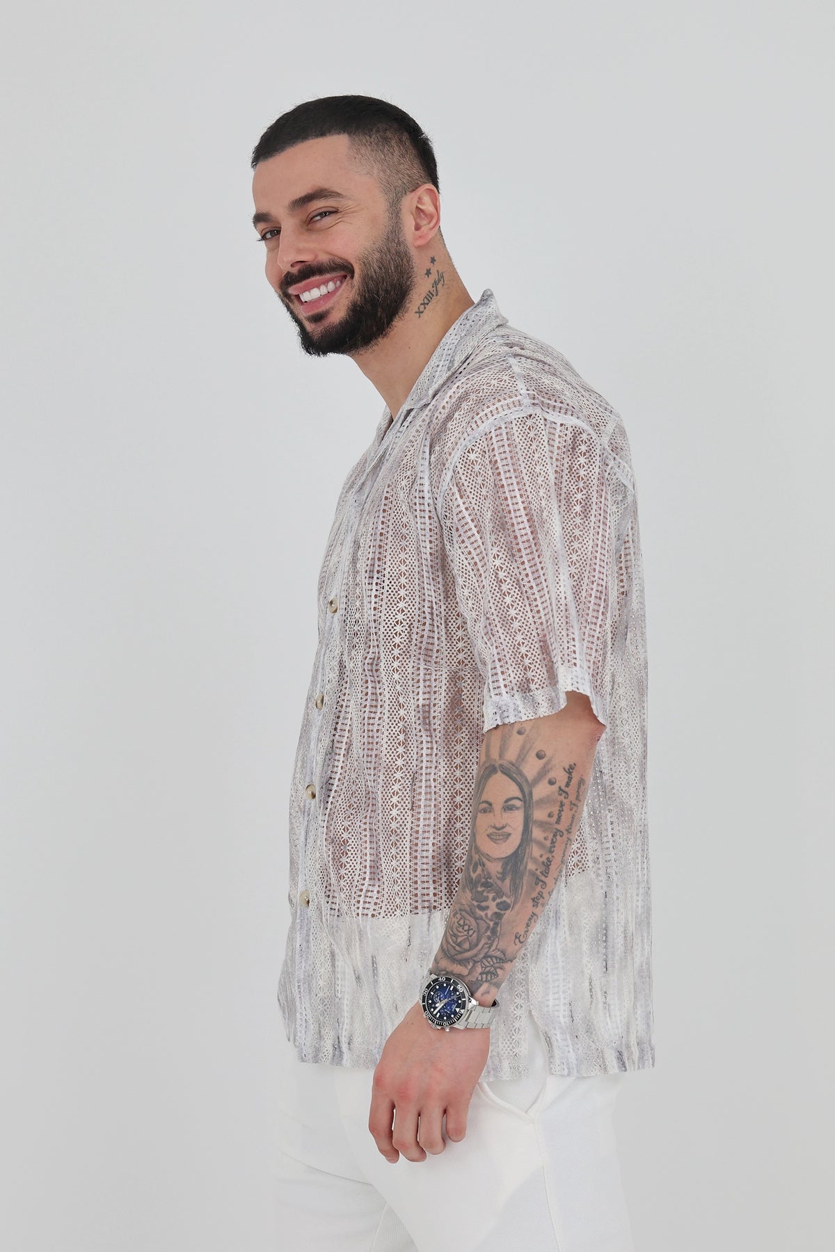 Kemishe striped crochet