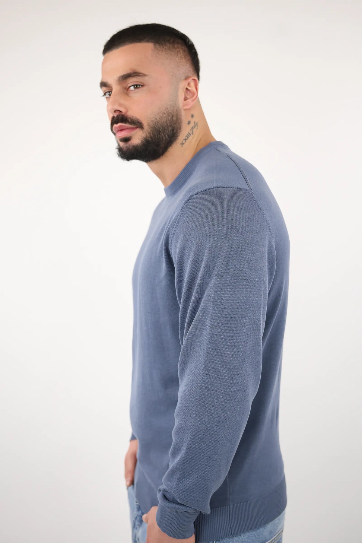 Xhemper crewneck top