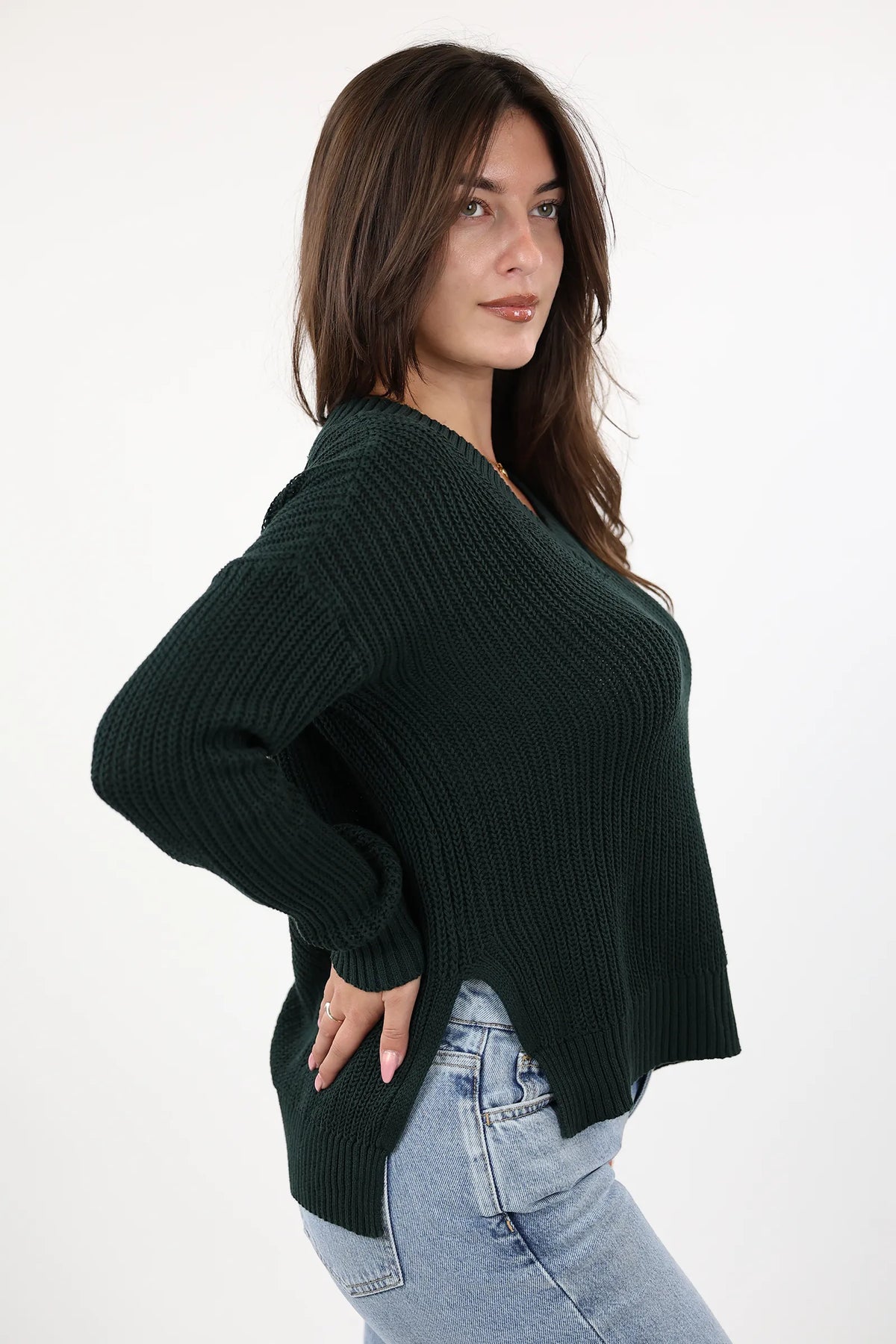 Xhemper wool v neck
