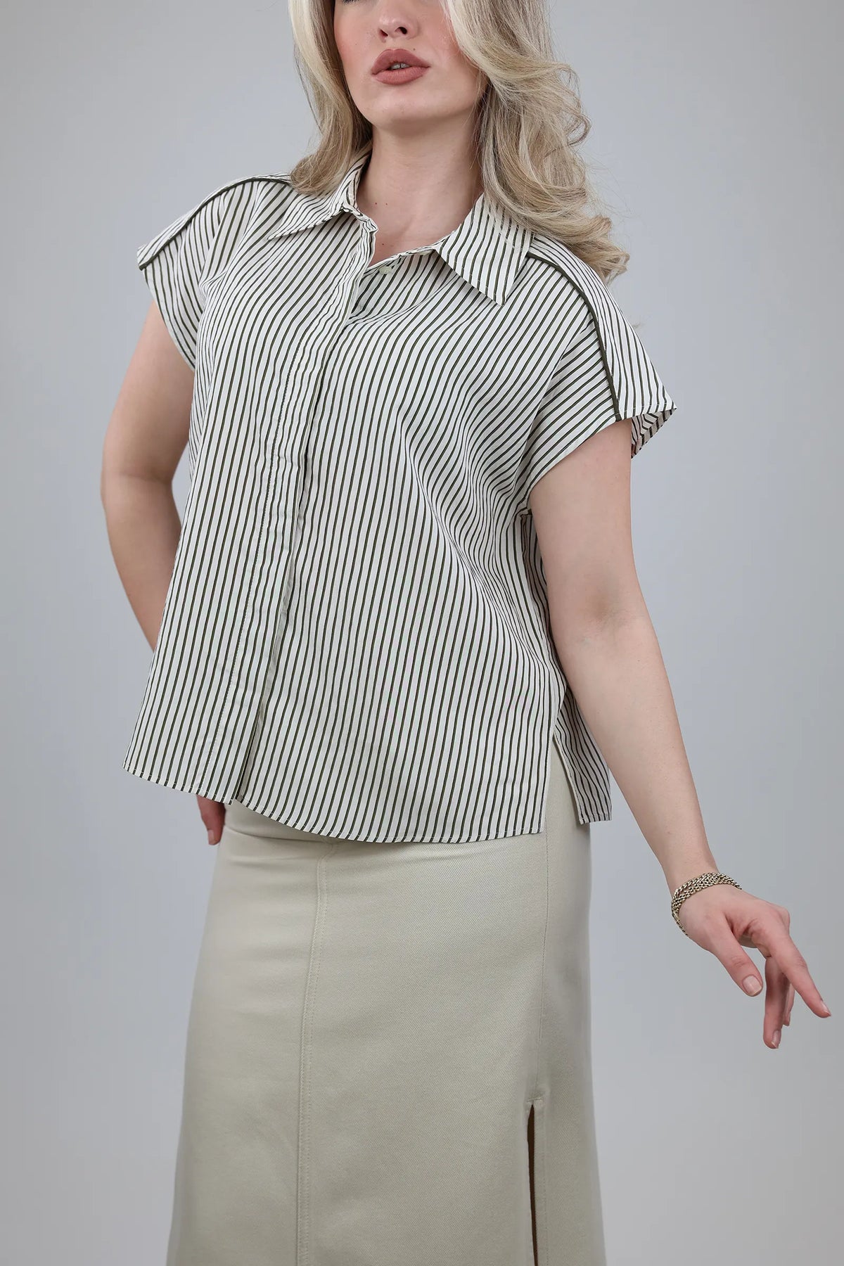 Kemishe cap sleeve