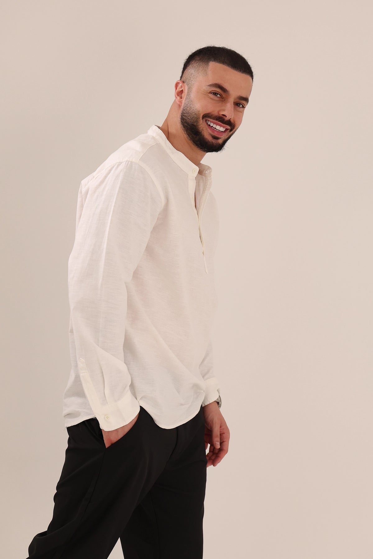 Kemishe Collar Popover