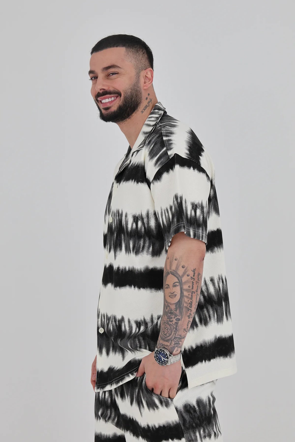 Kemishe tie dye top