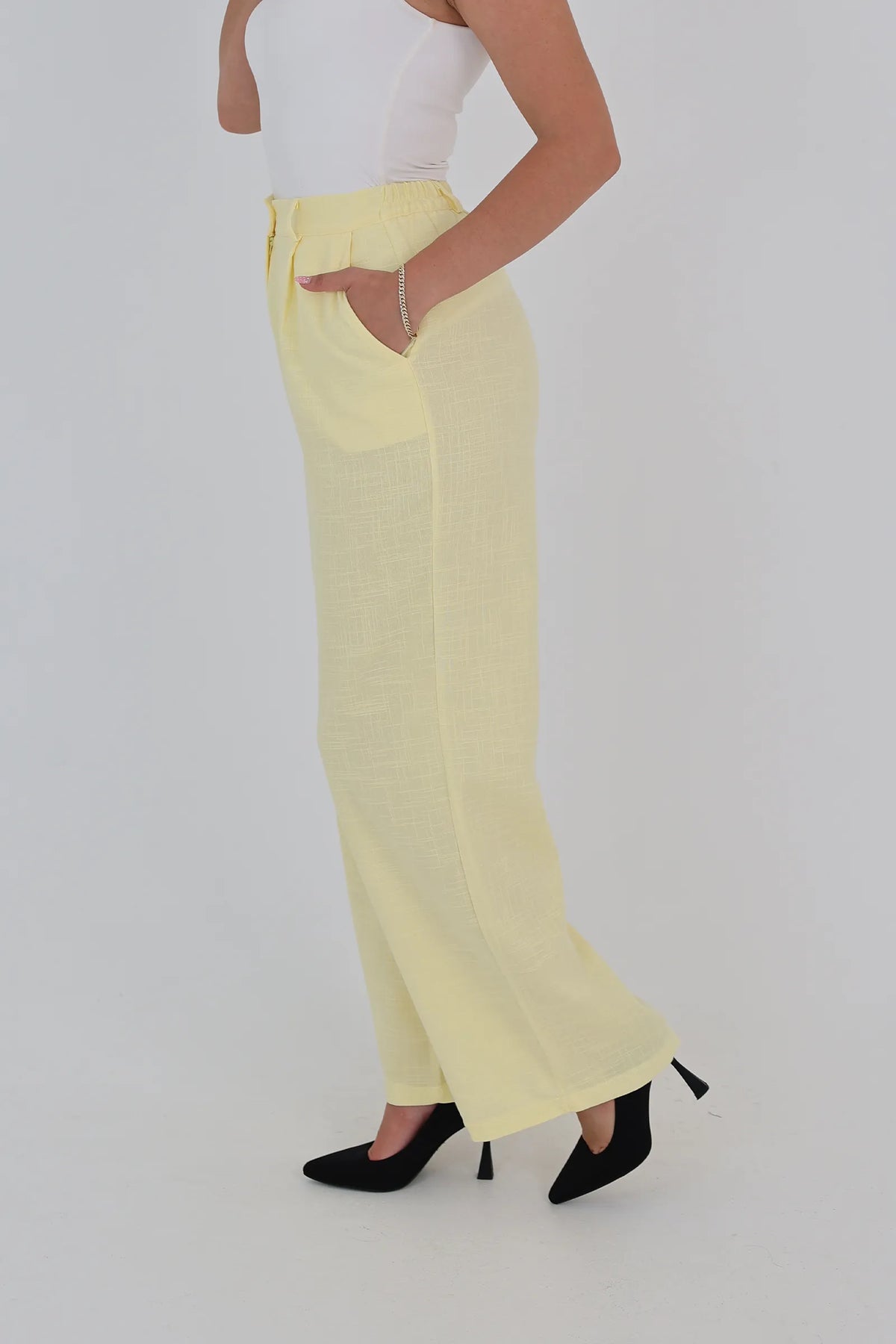 Pantallona polished & chic