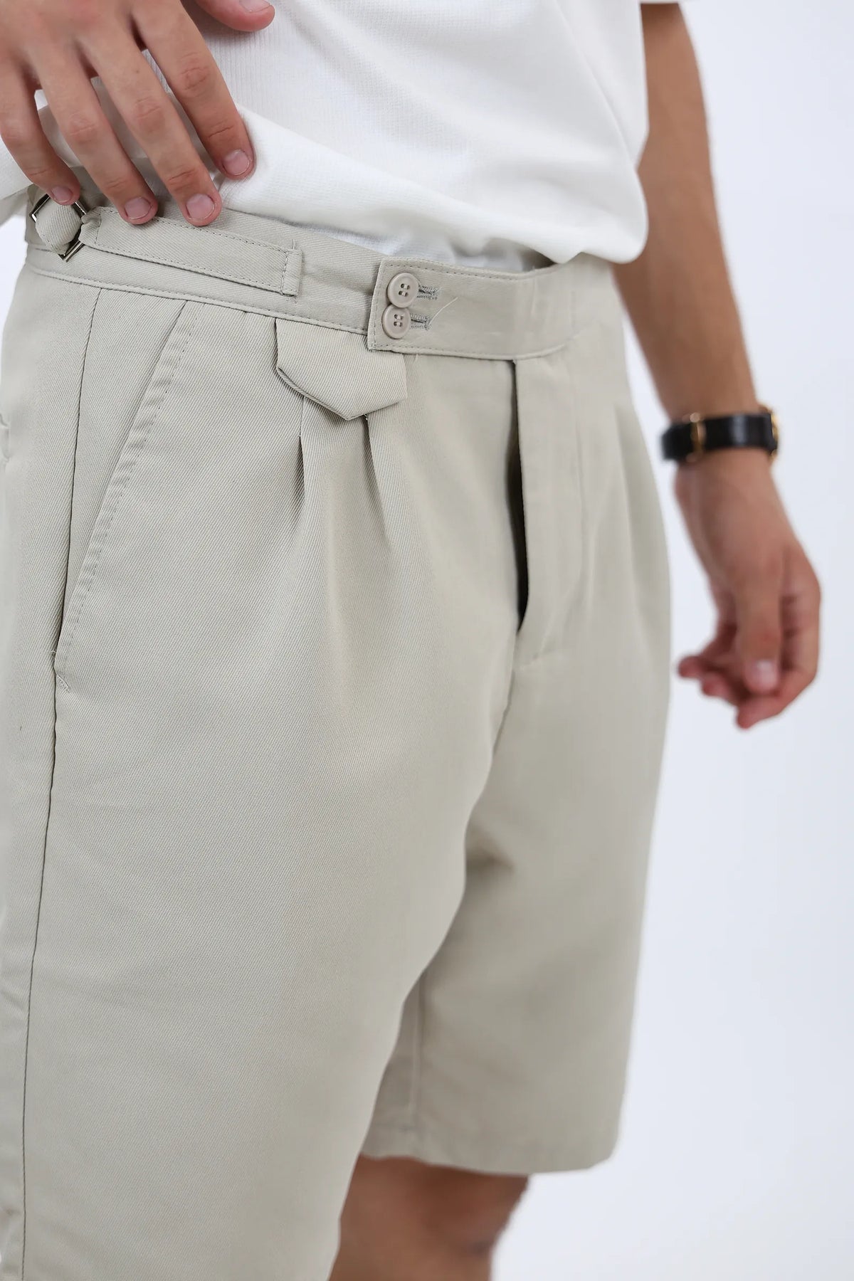 Pantallona belted