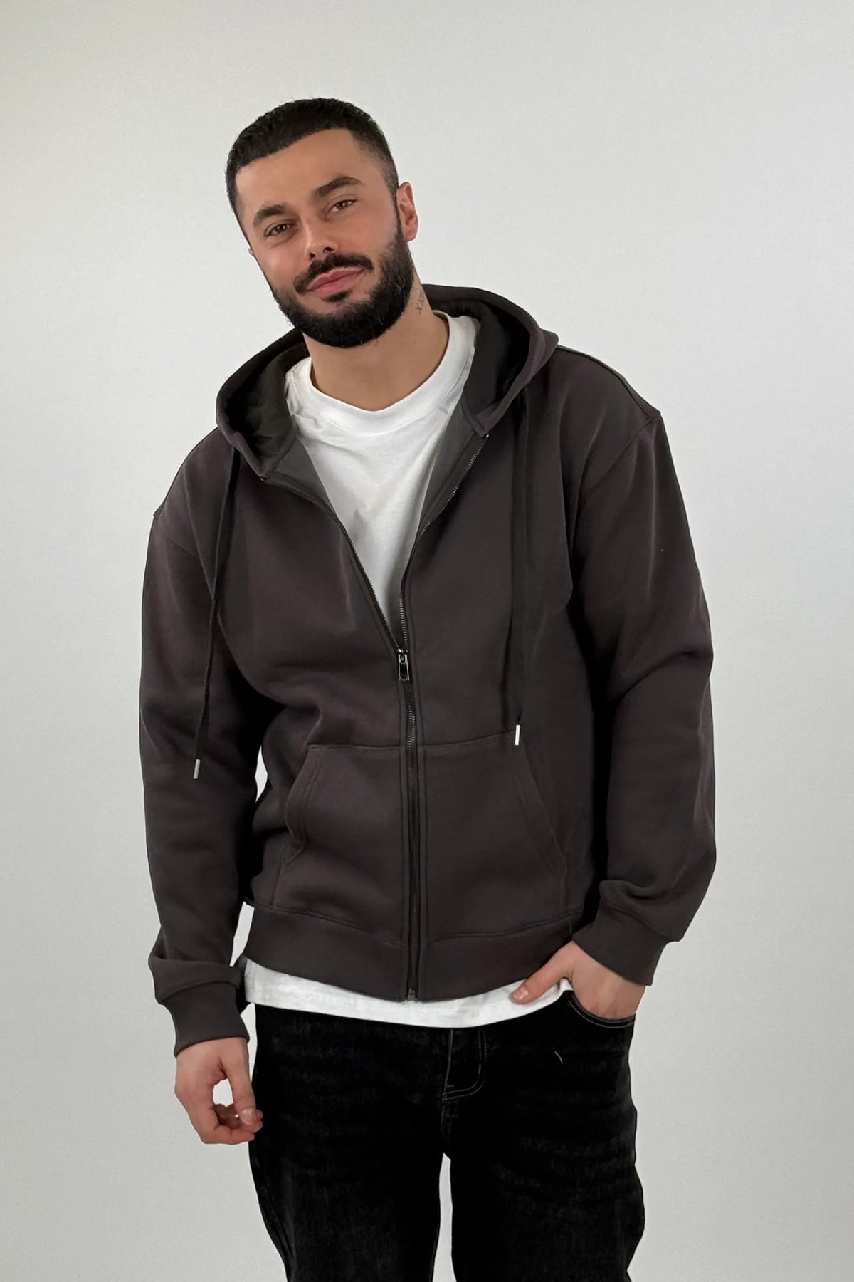 Duks zip-up hoodie