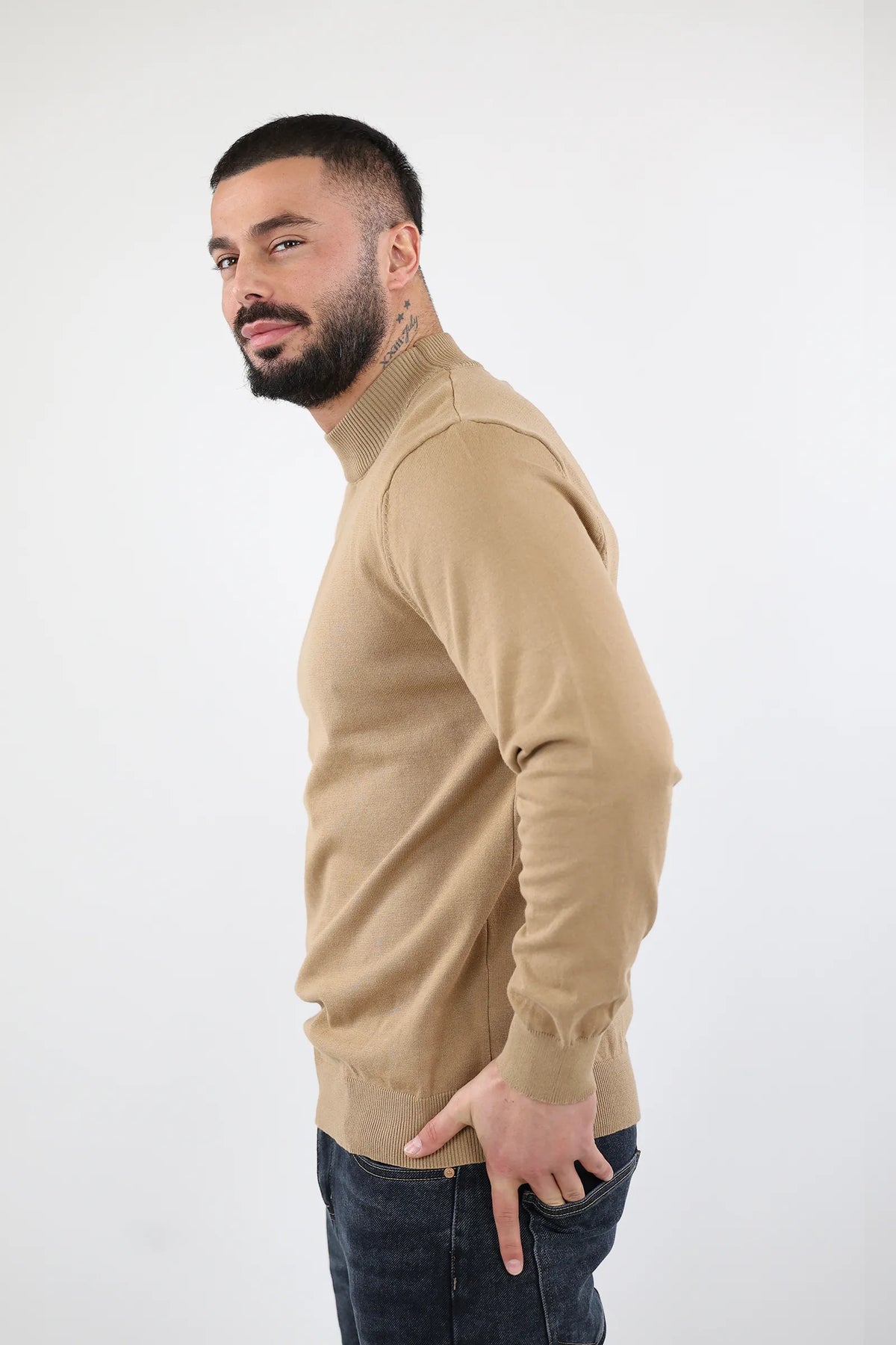 Xhemper mock neck
