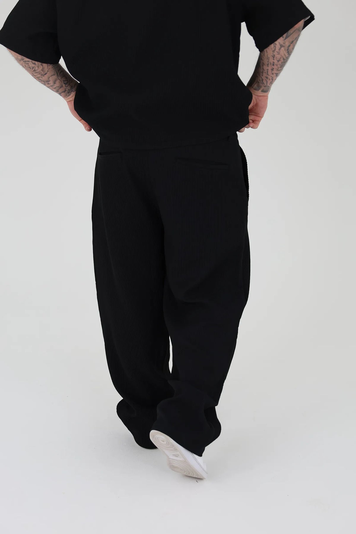 Pantallona wide leg