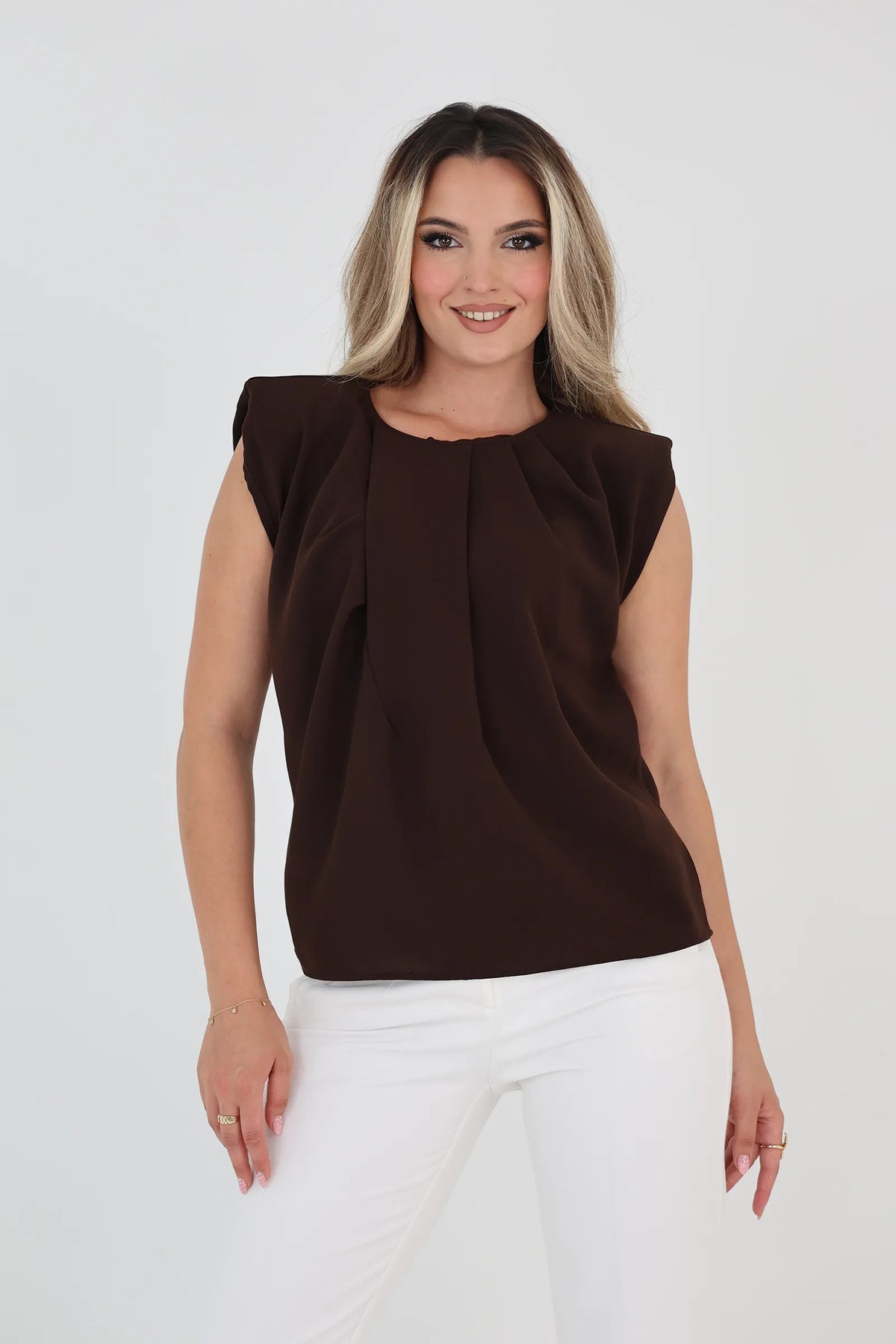 Maice padded shoulder