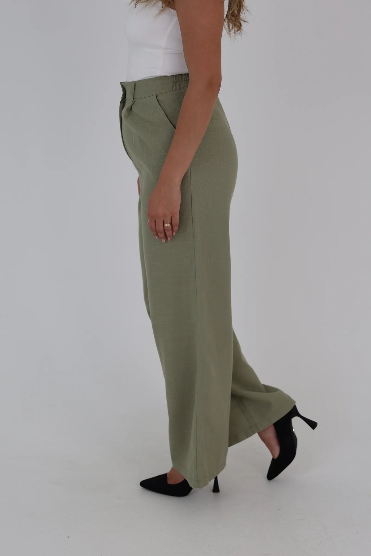 Pantallona polished & chic