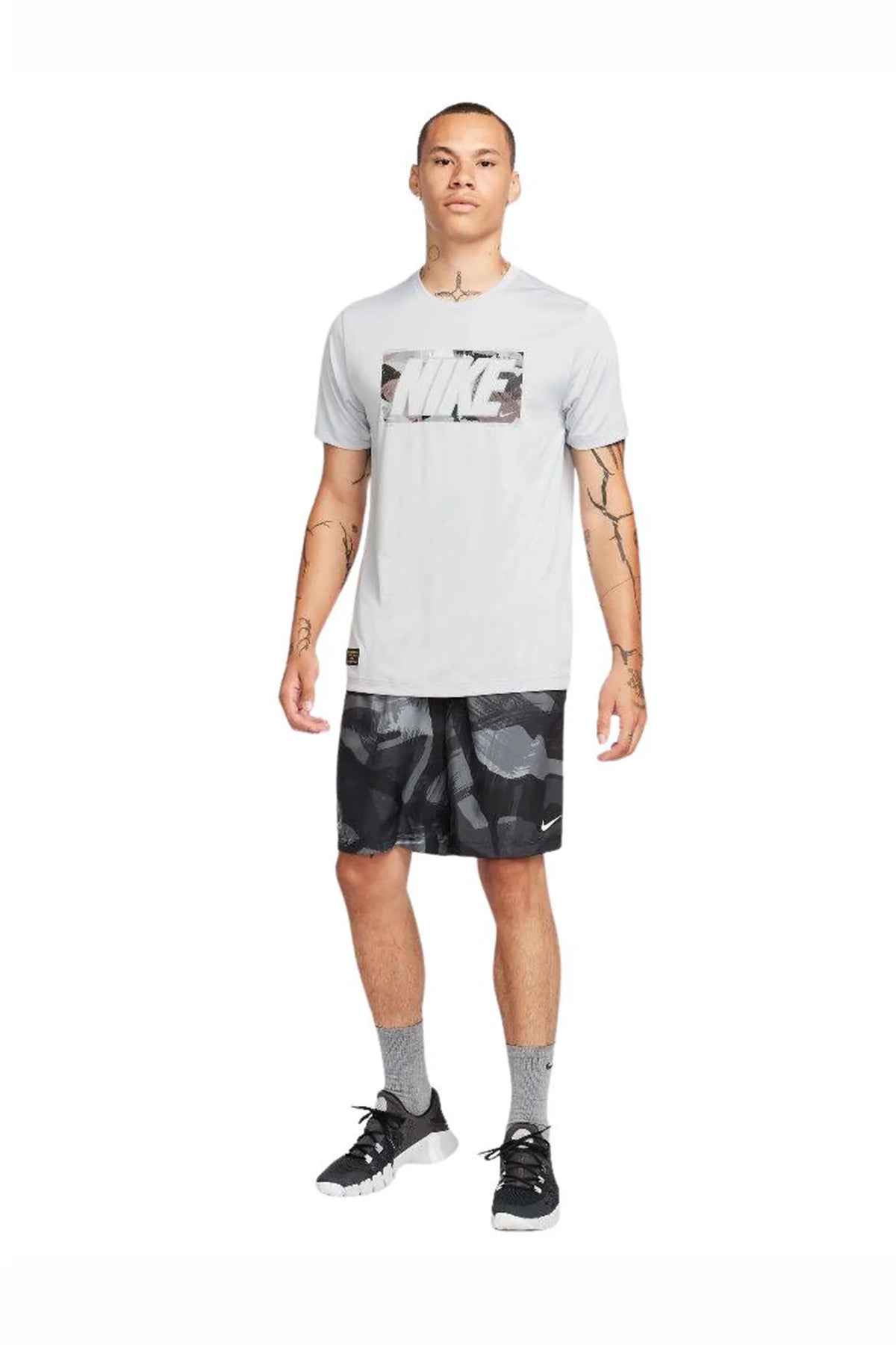 Shorce nike dri-fit challenger N3046-010