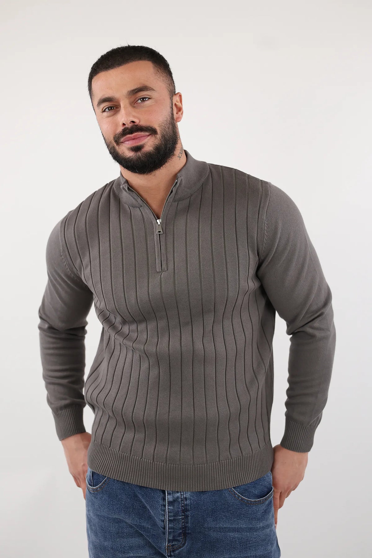 Xhemper zip up