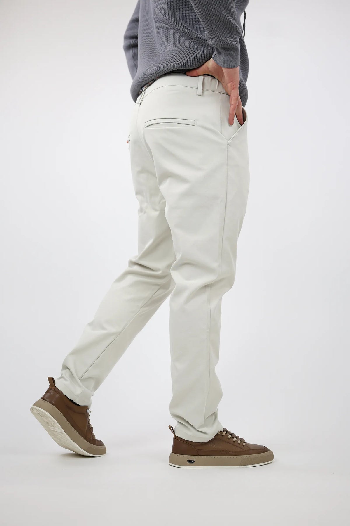 Pantallona slim fit chino