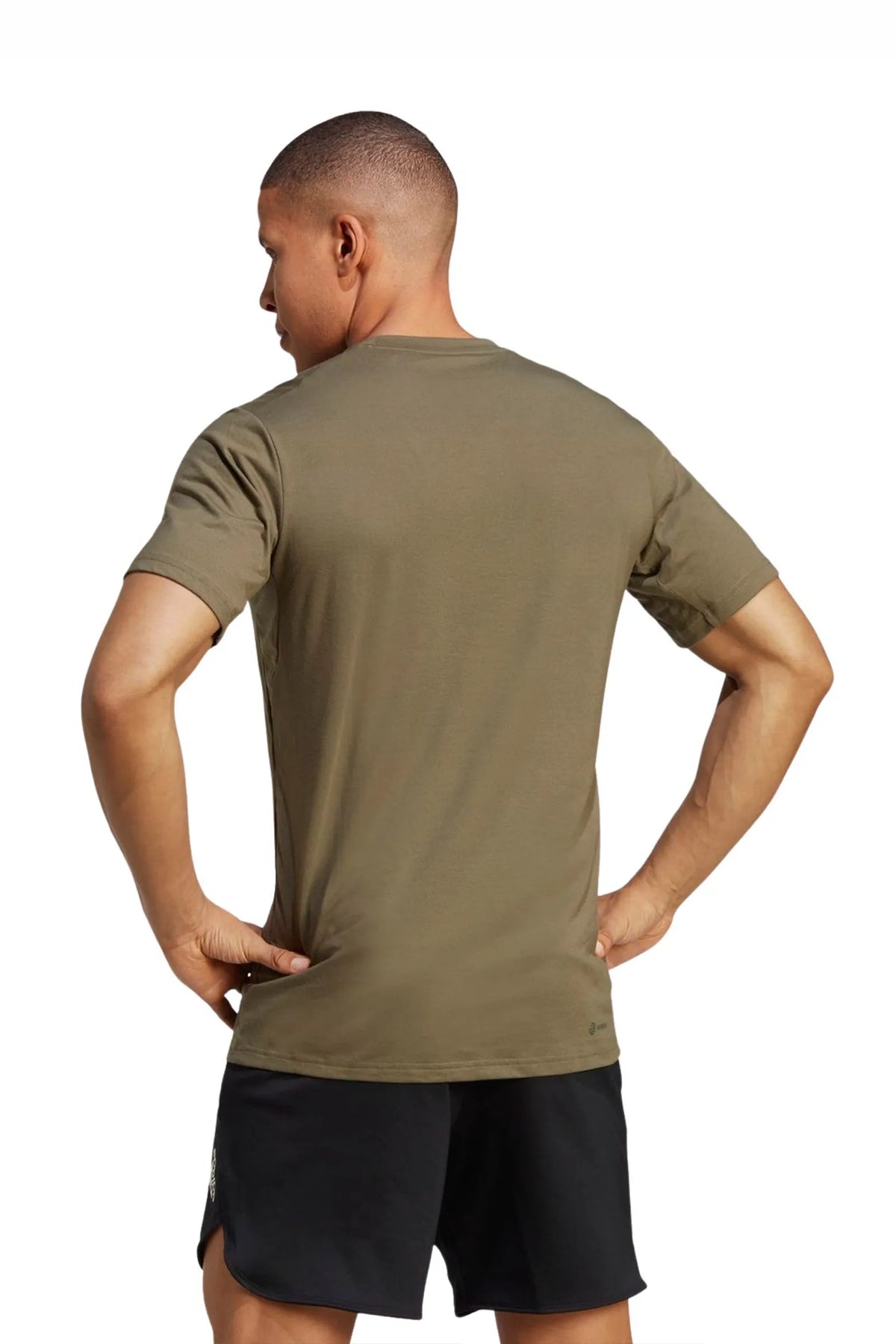 Maice adidas men's essentials seasonal logo IB8257