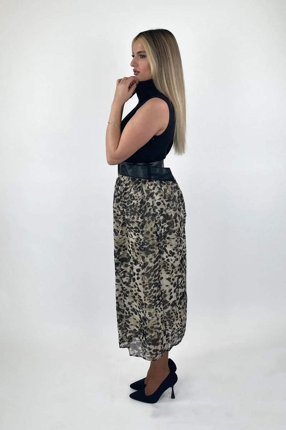 Fustan wild elegance