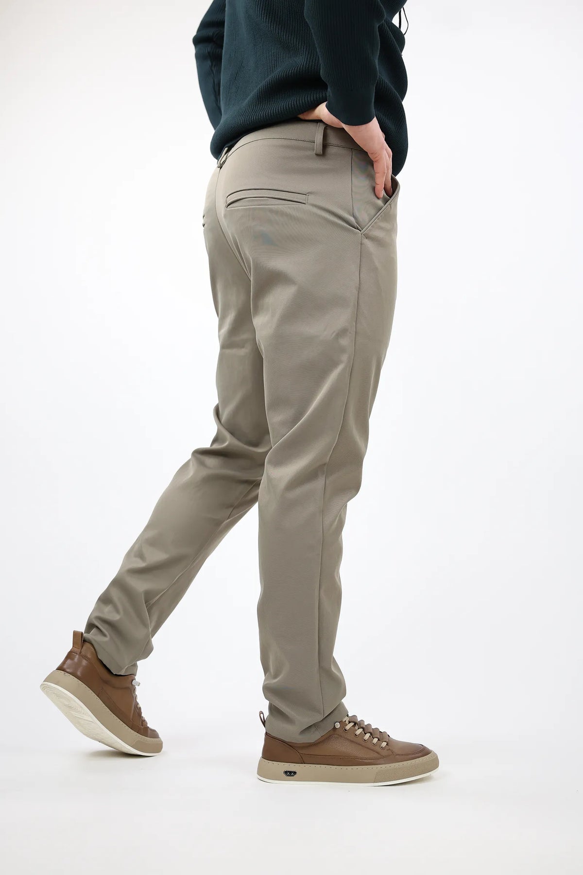 Pantallona slim fit chino