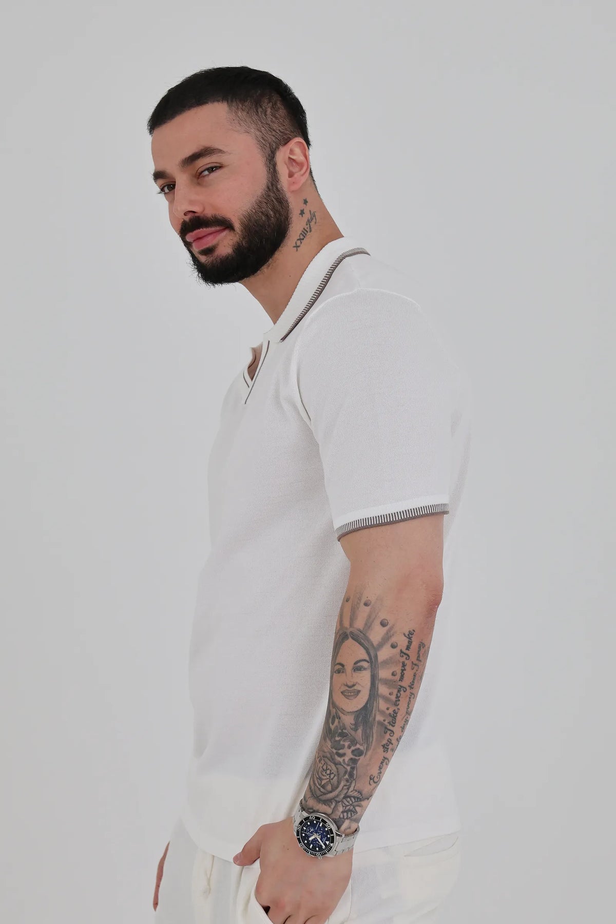 Maice tipped collar