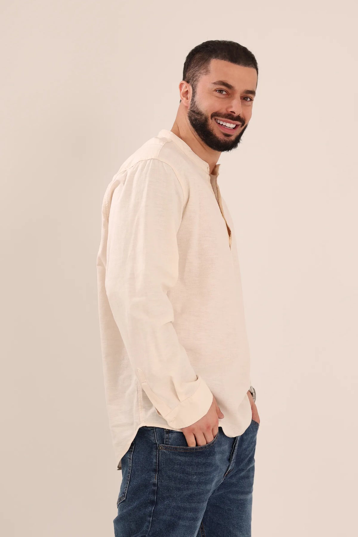 Kemishe Collar Popover