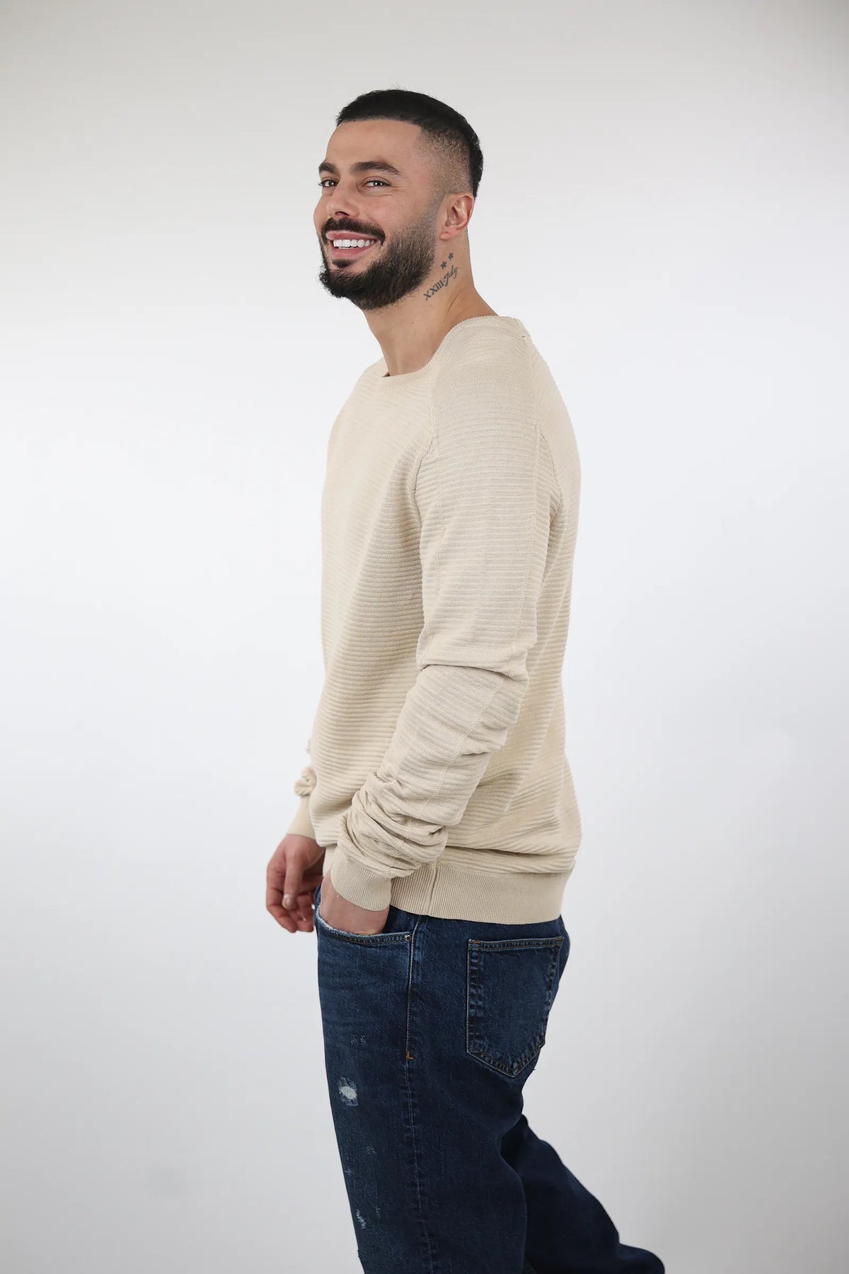 Xhemper straight fit