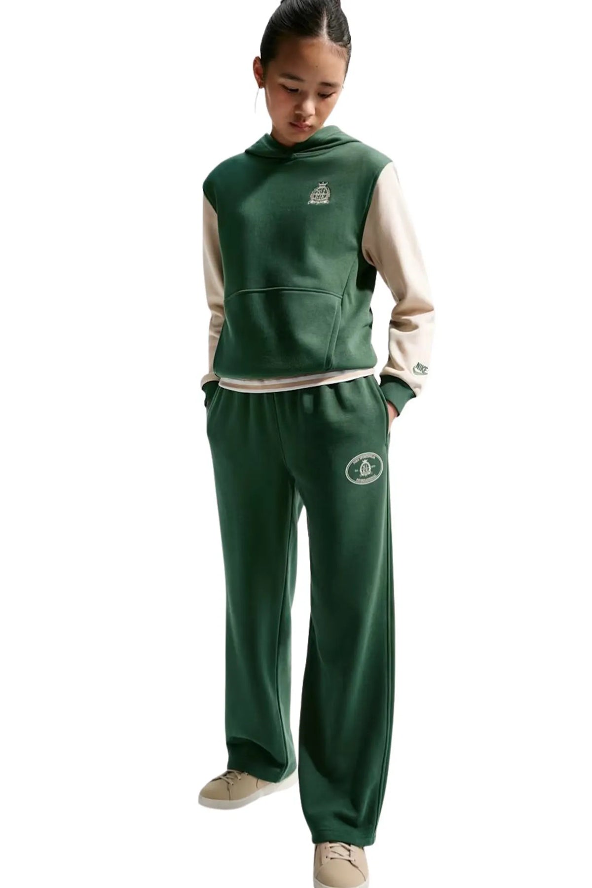 Trenerka nike sportswear club older kids' french terry open-hem trousers IV5264-323