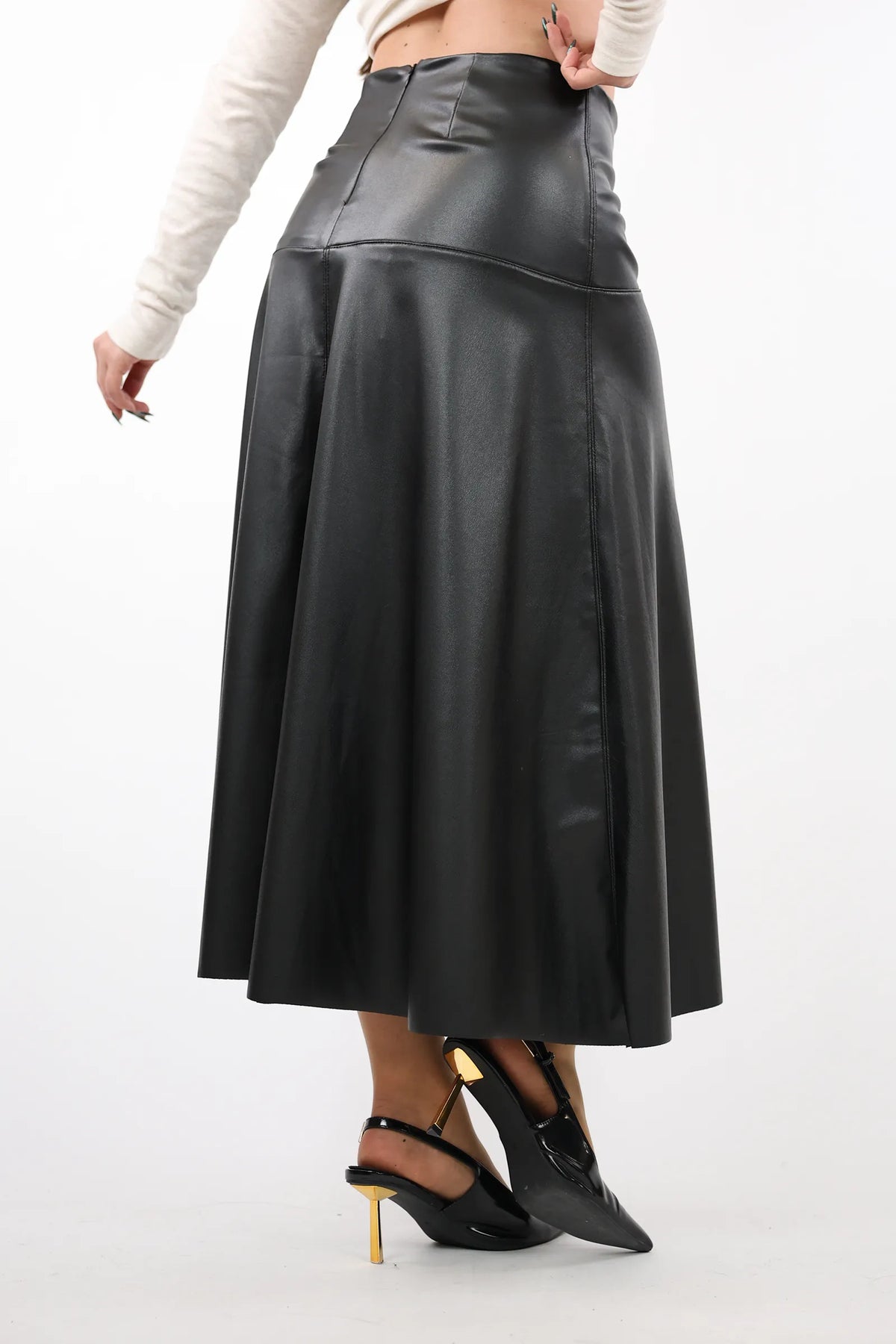 Fund a-line vegan leather