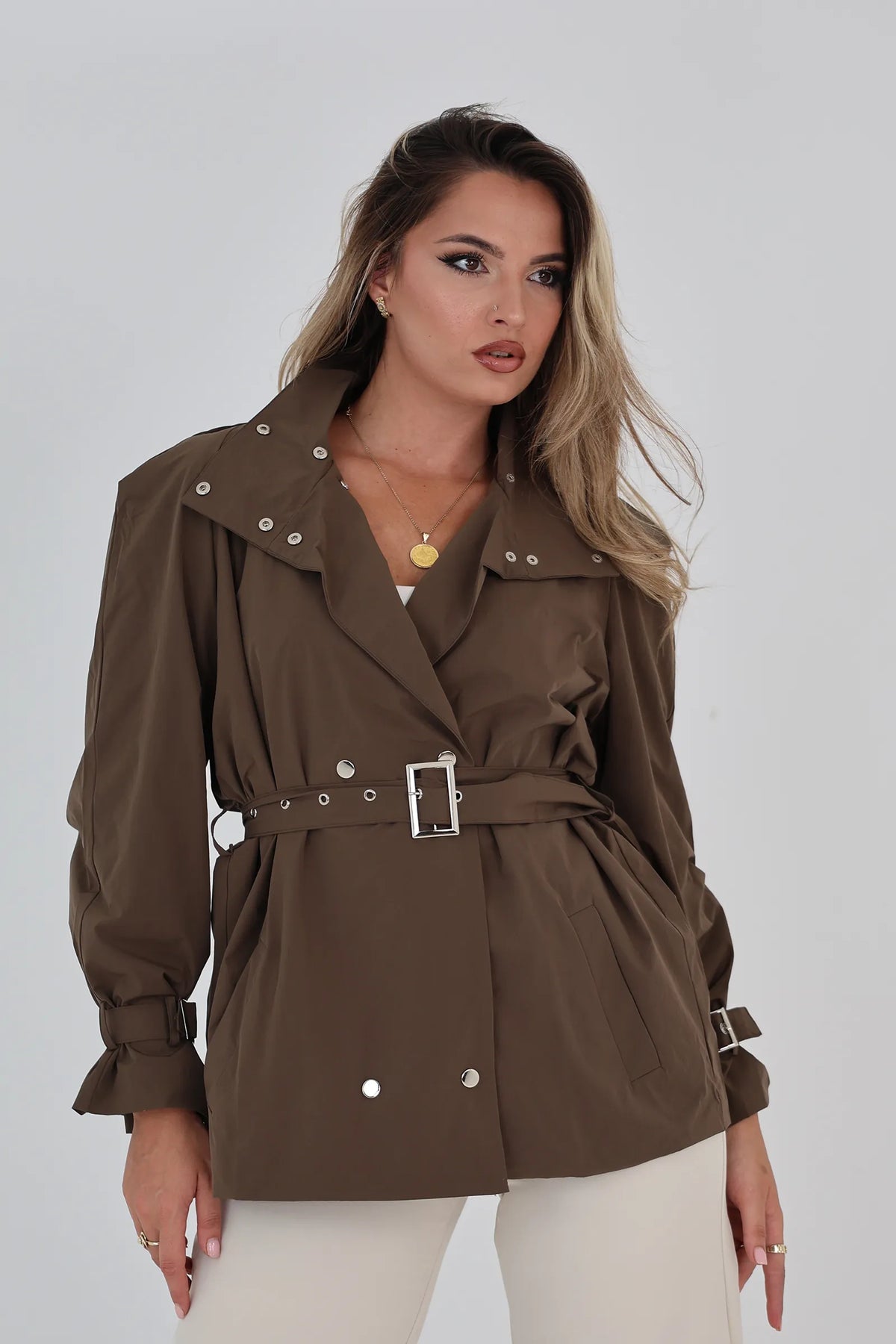 Jakne belted short trench