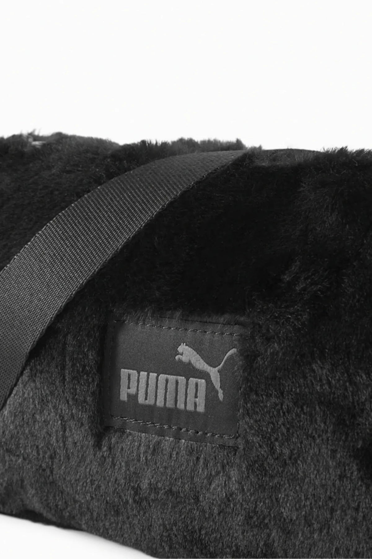 ÇANTË PUMA CORE BAGUETTE BAG – ΜΑΥΡΟ