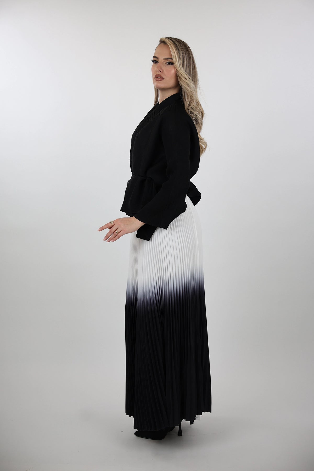 Set pleated skirt & top