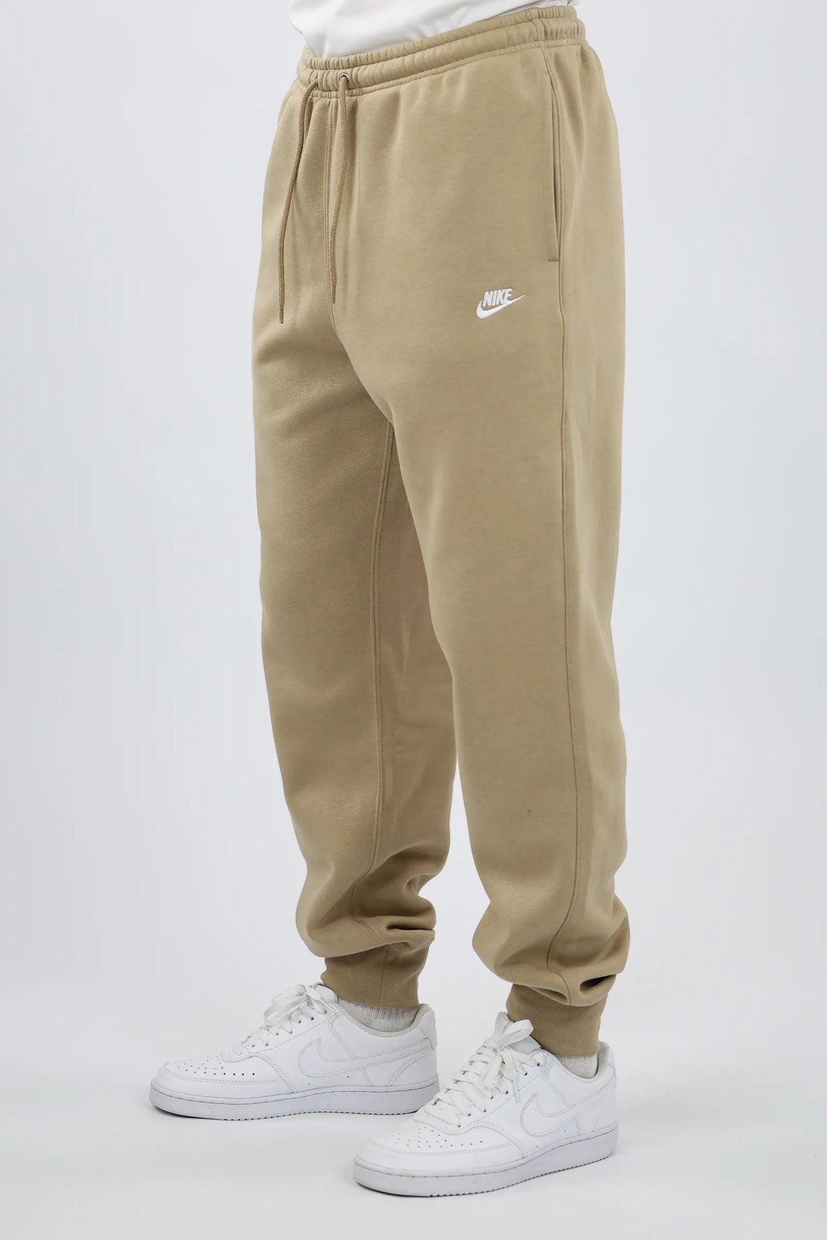 TRENERKA Nike CLUB JOGGERS FN3787-297