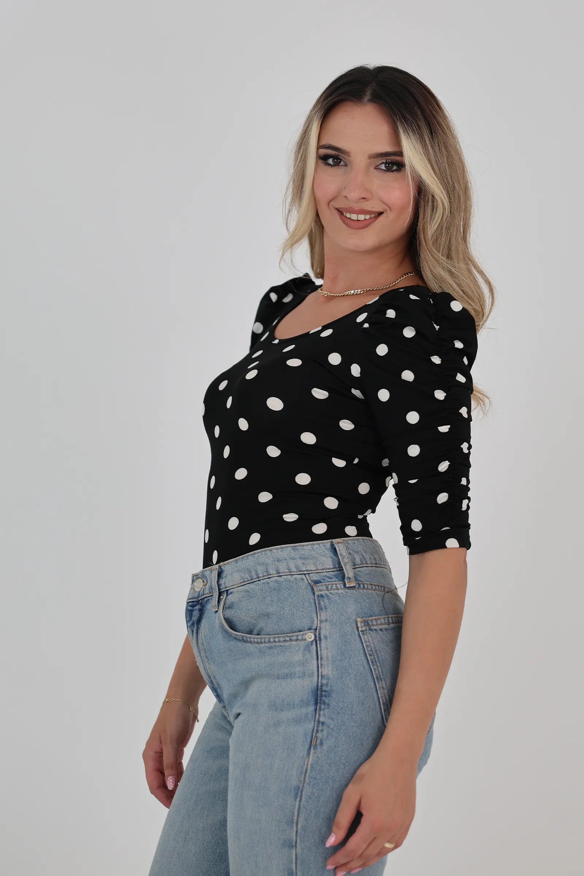 Maice polka puff