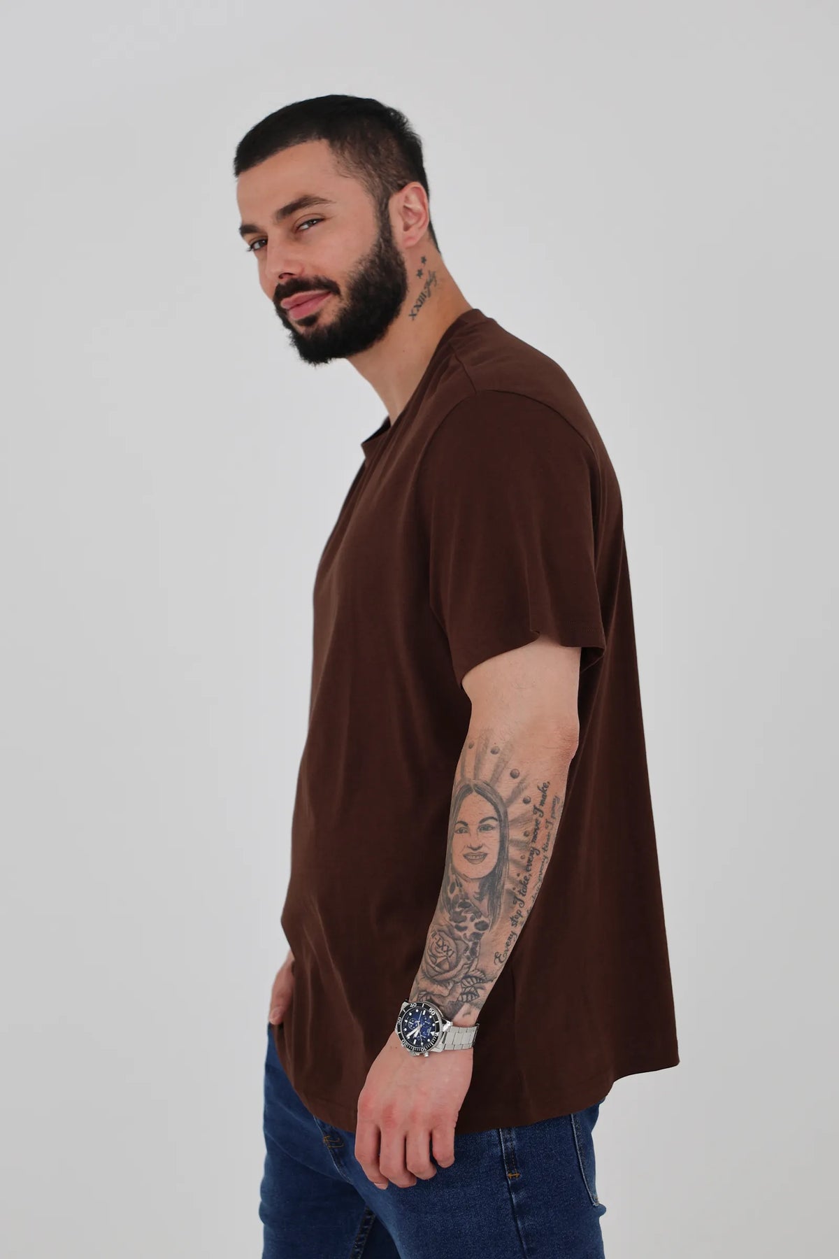 Maice under shirt